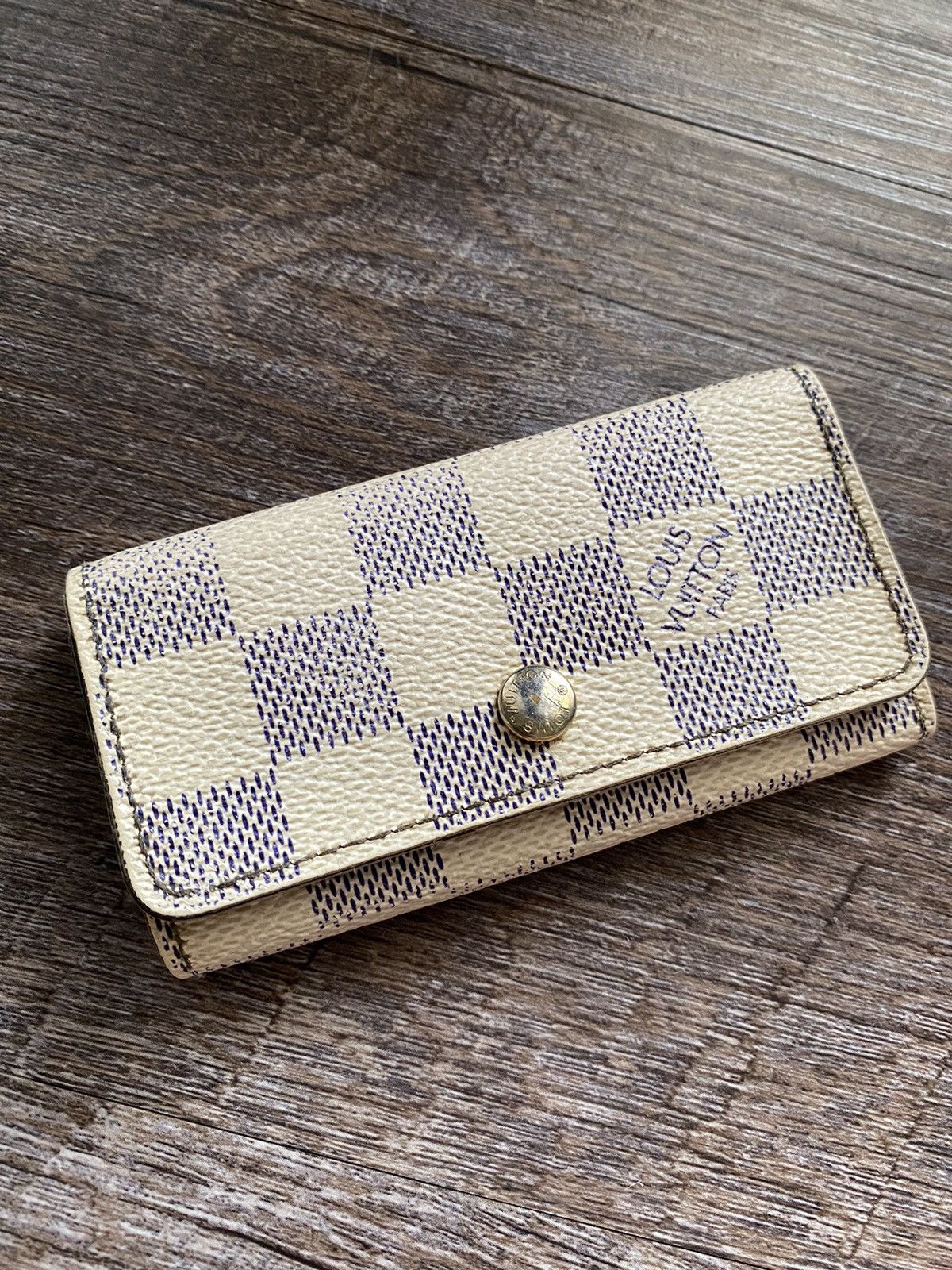 Damier Azur Key Holder