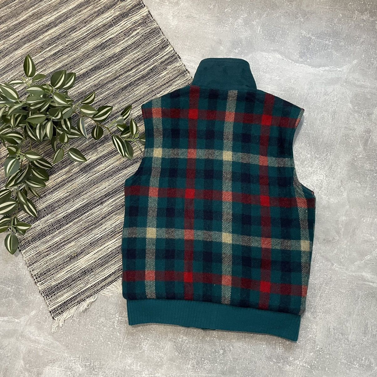 RARE Woolrich tweed vest wool 90s 80s 70s 60s old money