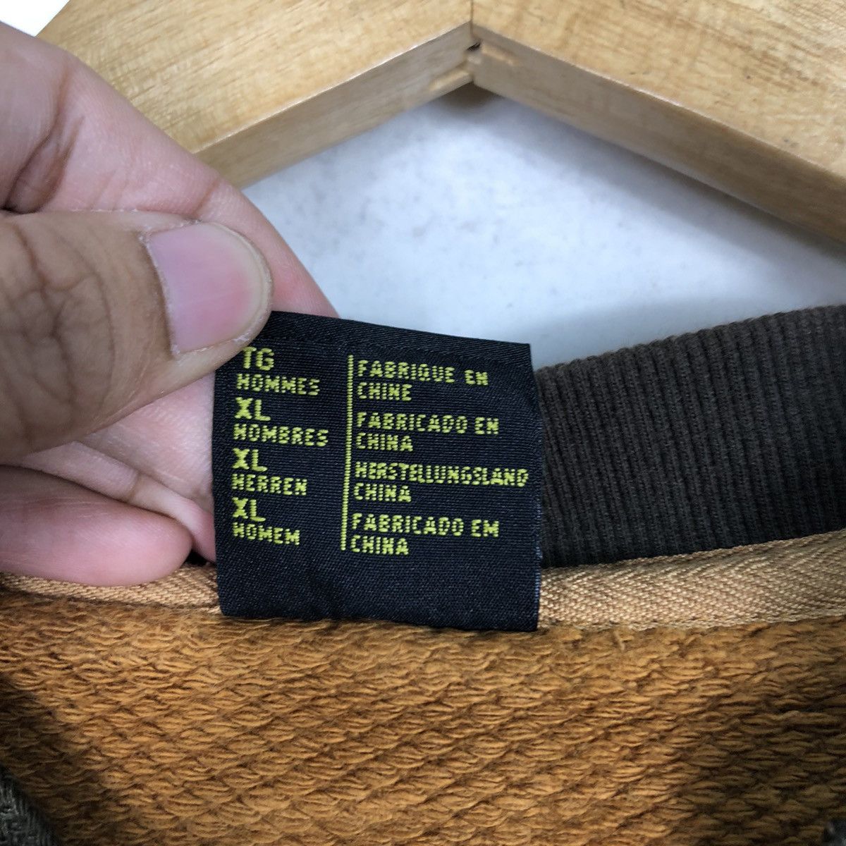 Columbia × Vintage Rare Columbia Sweater Hoodie Hiking Vintage Medium Size US M / EU 48-50 / 2 - 18 Thumbnail
