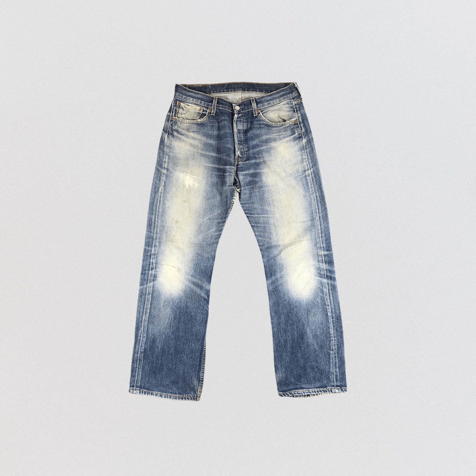 Levi's × Vintage Vintage Blue Wash Levis 501 Jeans-JM1392 Size US 33 - 1 Thumbnail