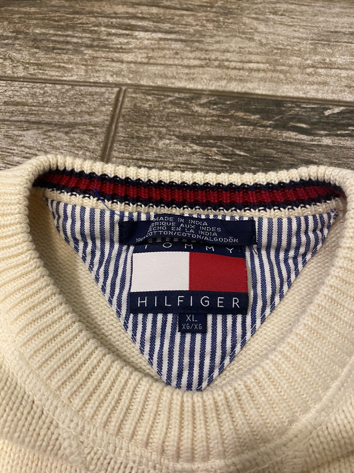 Tommy Hilfiger Vintage Tommy Hilfiger Crewneck Sweater Size US XL / EU 56 / 4 - 4 Thumbnail