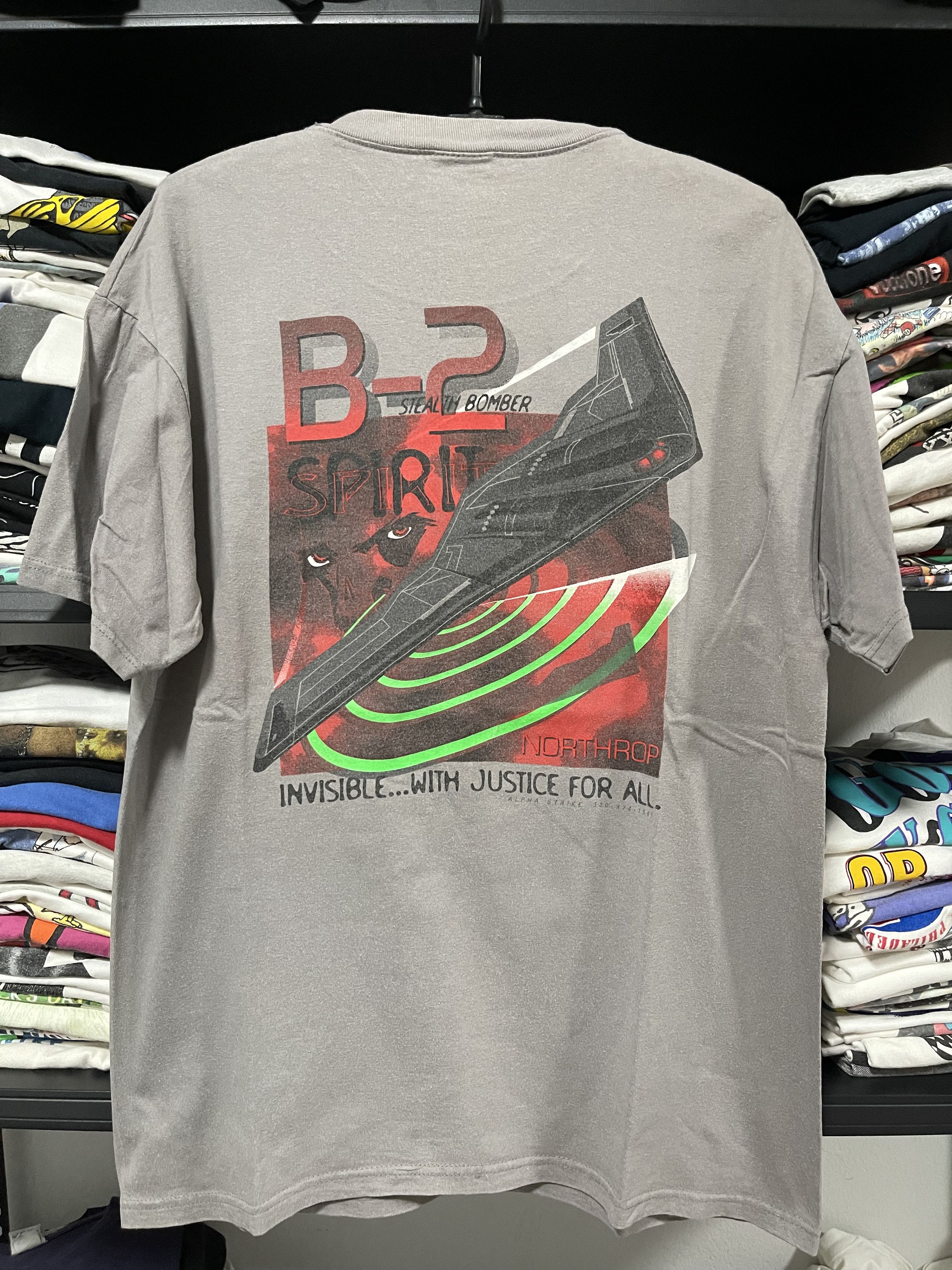 Vintage Vintage B-2 Stealth bomber spirit Tee L Size US L / EU 52-54 / 3 - 1 Thumbnail