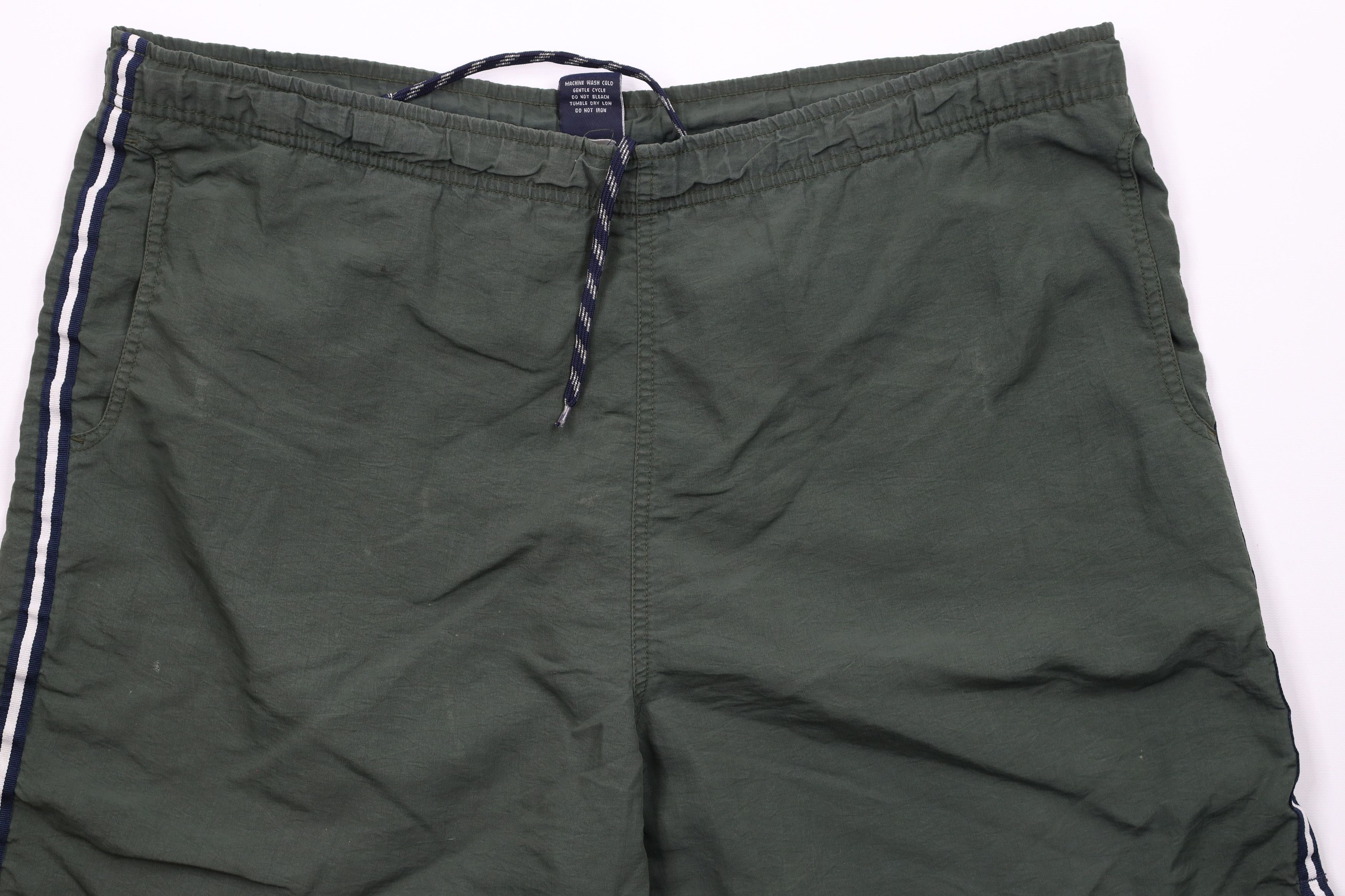 Gap × Vintage Vintage 90s Gap Spell Out Block Letter Lined Shorts Green Size US 34 / EU 50 - 3 Thumbnail
