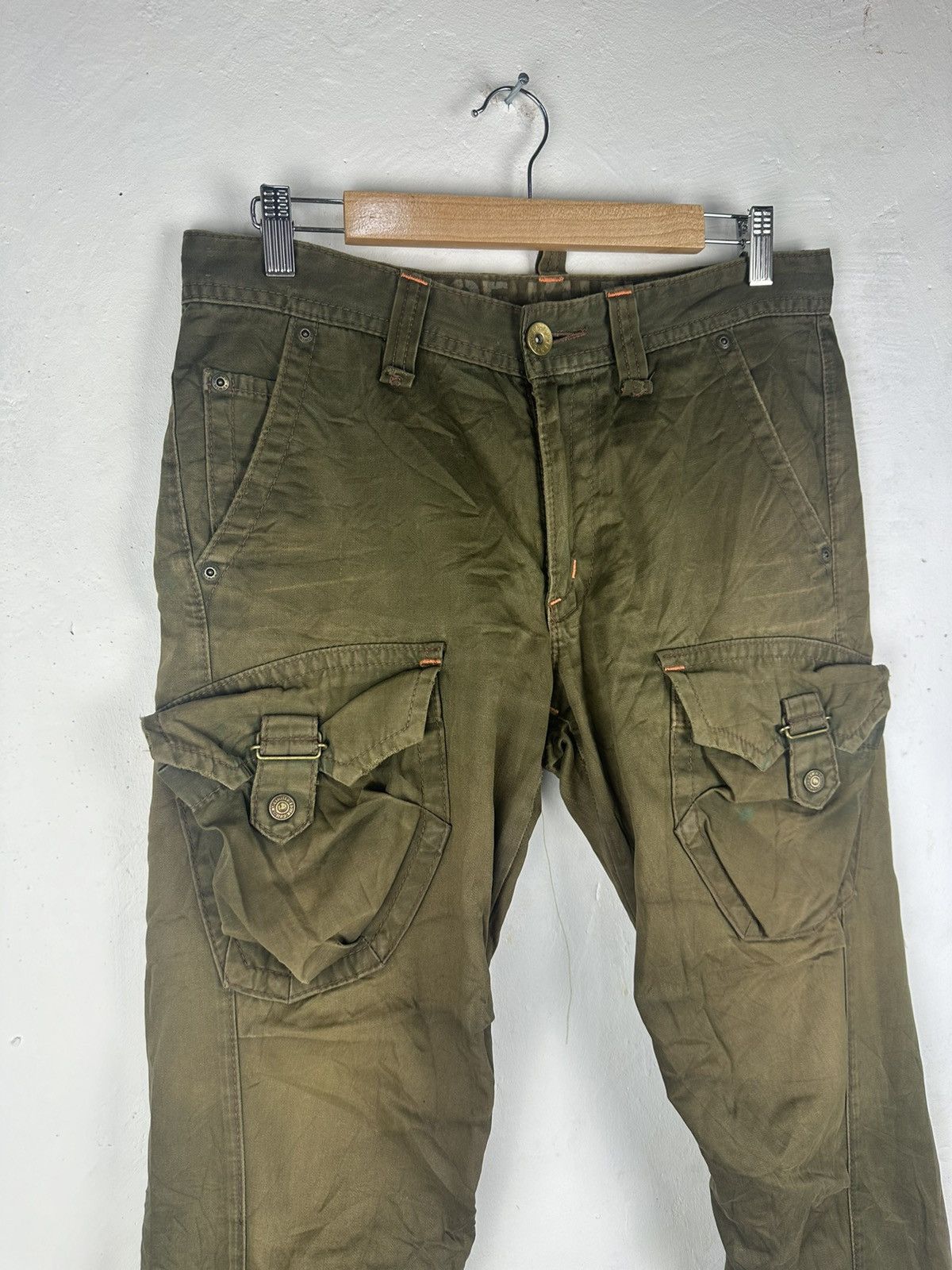Edwin CARGO PANTS EDWIN TWIST LEG CARGO PANTS MULTIPOCKET Size US 32 / EU 48 - 5 Thumbnail