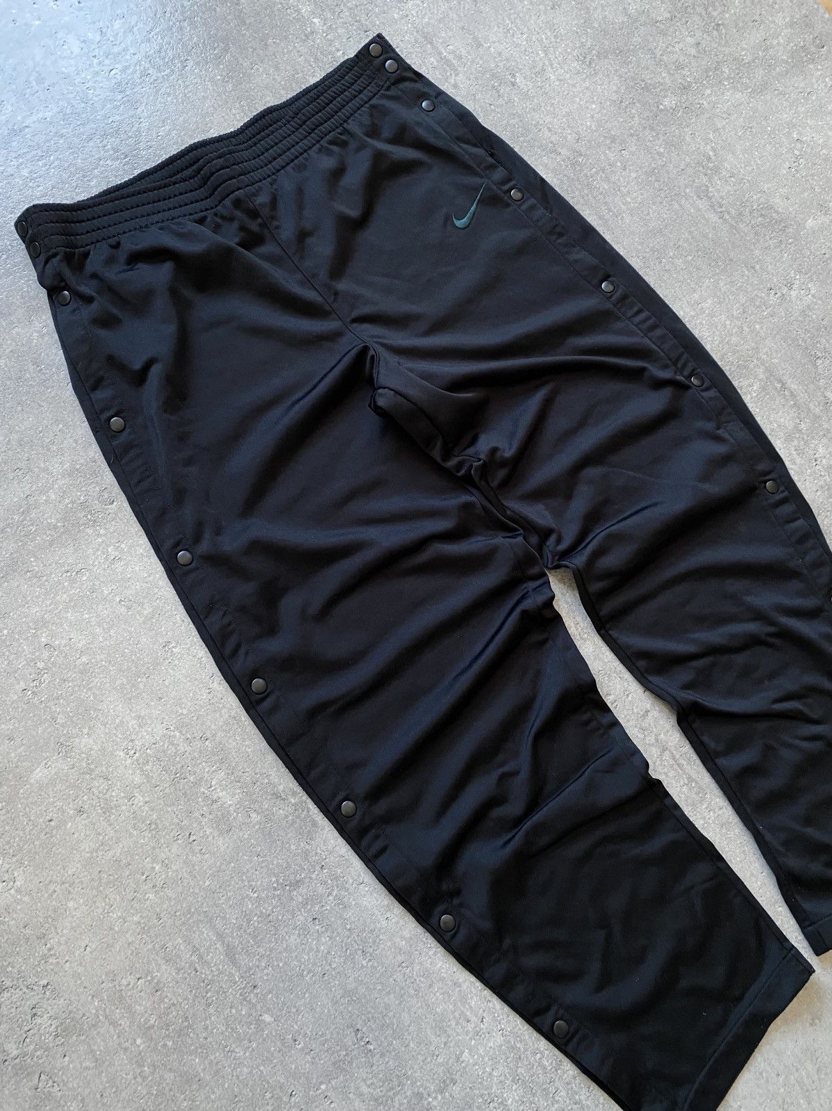 Nike × Vintage Vintage 90’s Nike Black Clipsed Sweatpants Size US 33 - 2 Thumbnail
