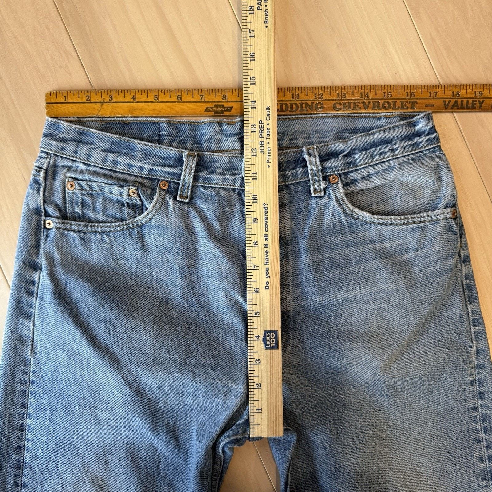 Levi's Vintage Levis 501 Jeans 34 Straight Leg 90s Denim Workwear Size US 34 / EU 50 - 7 Thumbnail