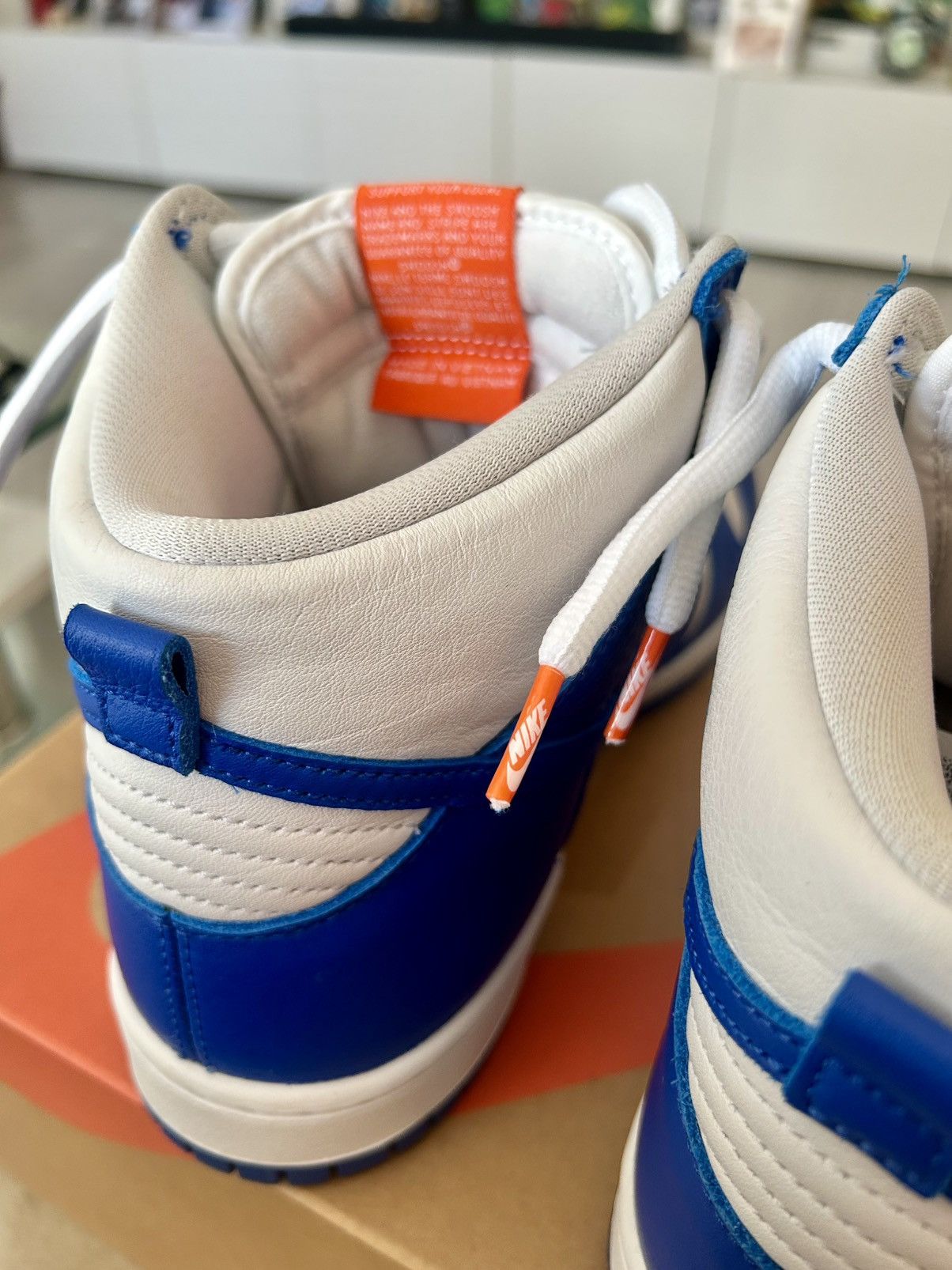 Nike SB Nike SB Retro Size US 11 / EU 44 - 9 Thumbnail