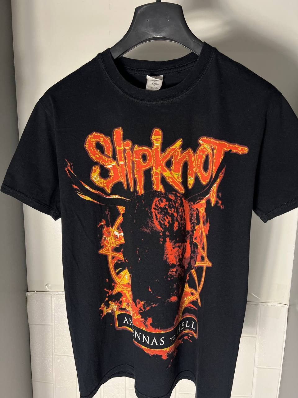 Band Tees VINTAGE SLIPKNOT WORLD TOUR ROCK T-SHIRT METAL PUNK Y2K 90s Size US M / EU 48-50 / 2 - 3 Thumbnail
