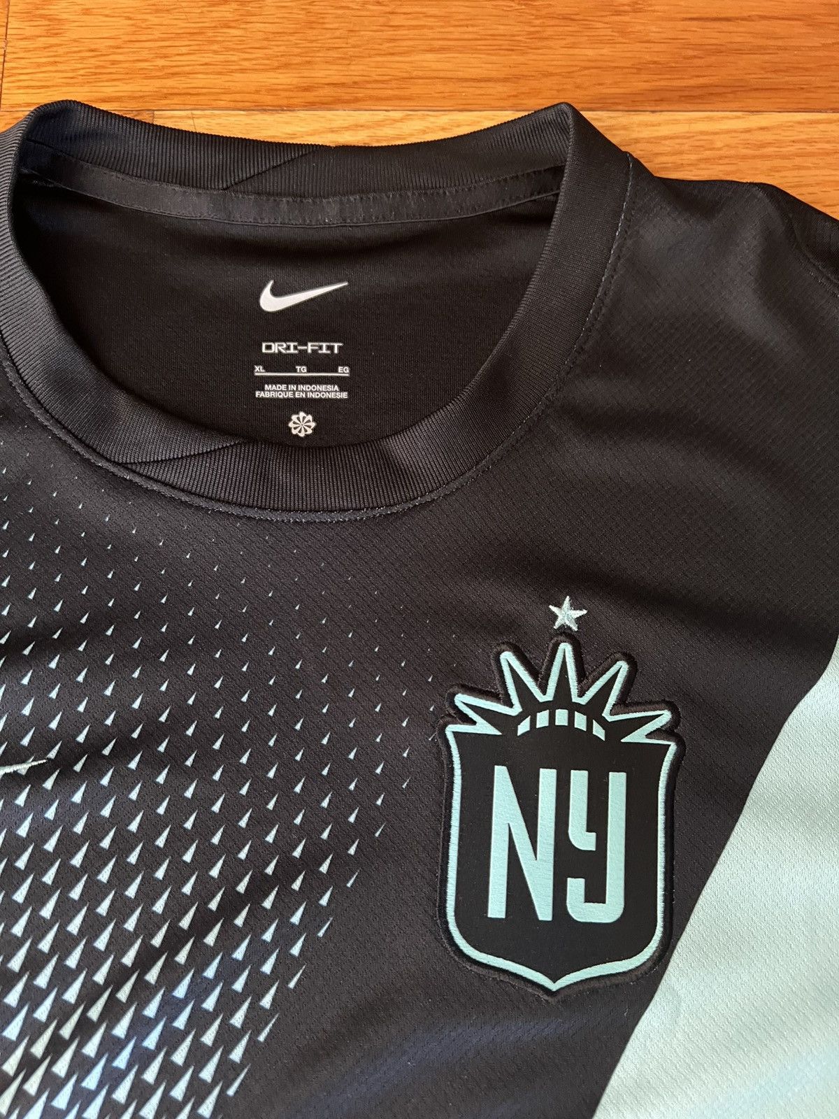 Nike Gotham FC Jersey Size US XL / EU 56 / 4 - 4 Thumbnail