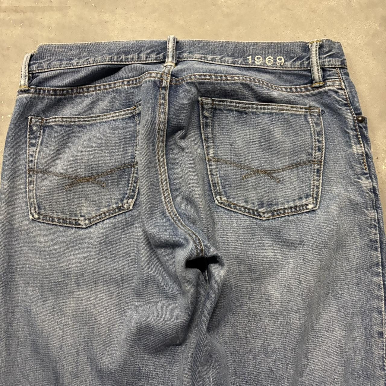 Japanese Brand × Vintage Crazy Vintage Y2K/2000s Grunge Faded Light Wash Distressed Denim Jeans! Size US 33 - 7 Thumbnail