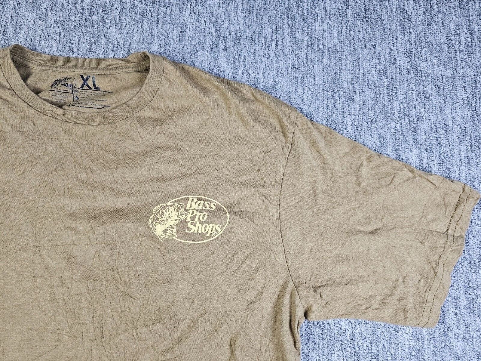 Bass Pro Shops Bass Pro Shops Graphic Tee Cartoon Deer Back Print Men XL Size US XL / EU 56 / 4 - 7 Thumbnail