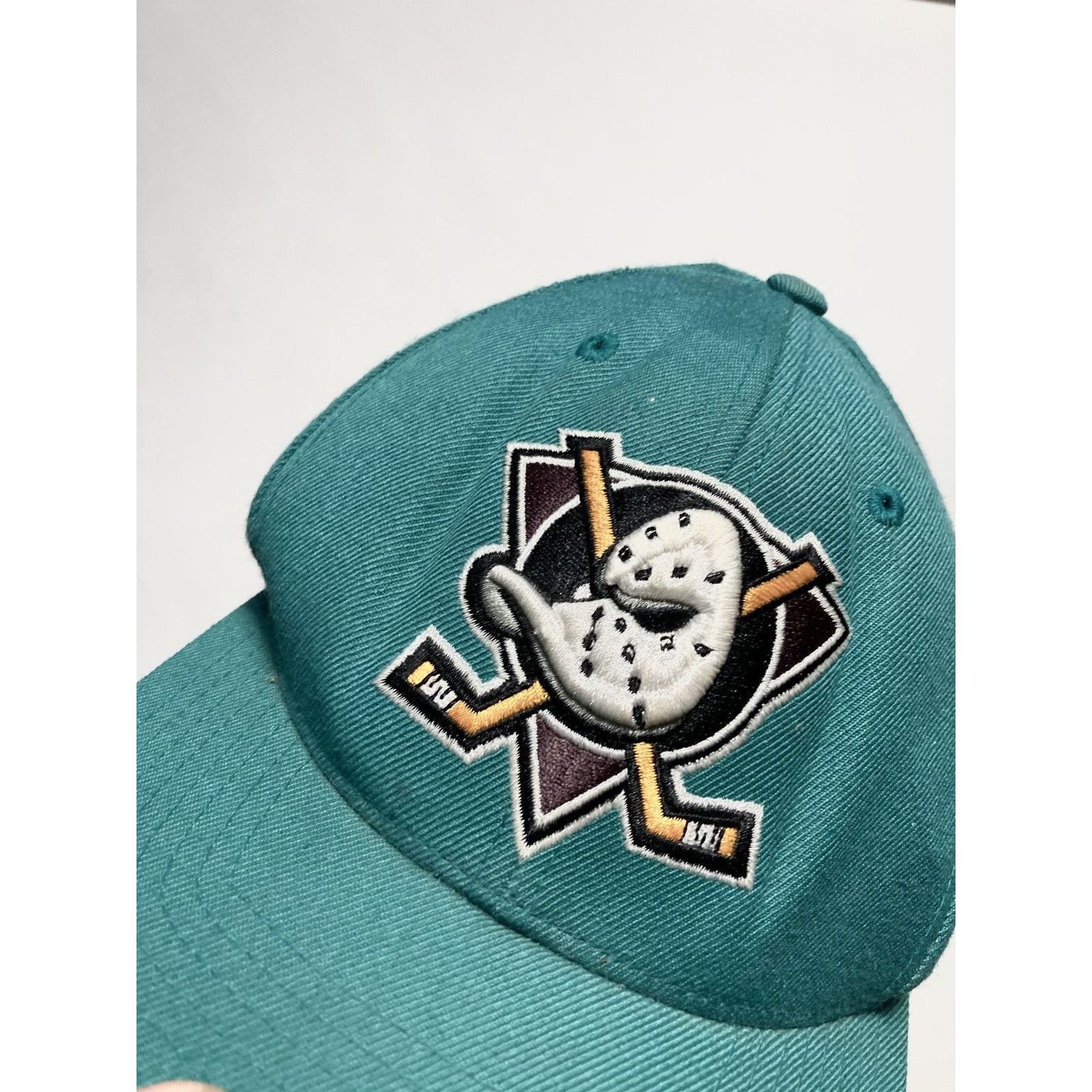 NHL × Vintage Vintage 90s Anaheim Mighty Ducks Embroidered NHL Snapback Size ONE SIZE - 5 Thumbnail