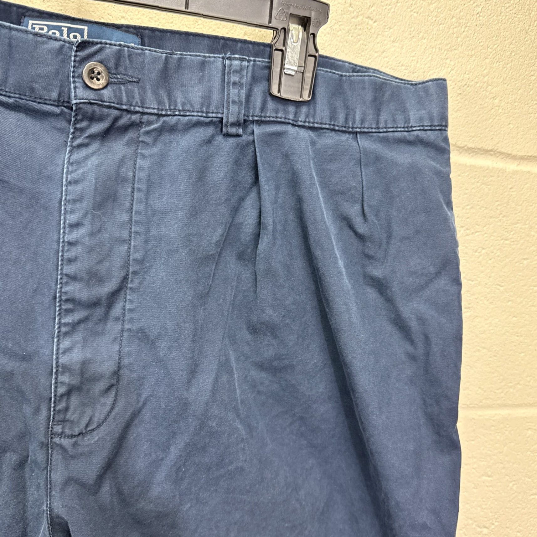 Polo Ralph Lauren VINTAGE Polo Ralph Lauren Men's Shorts Casual Chino 38 Navy Blue Pleated Front 5-Pocket Summer Fall Spring Size US M / EU 48-50 / 2 - 4 Thumbnail