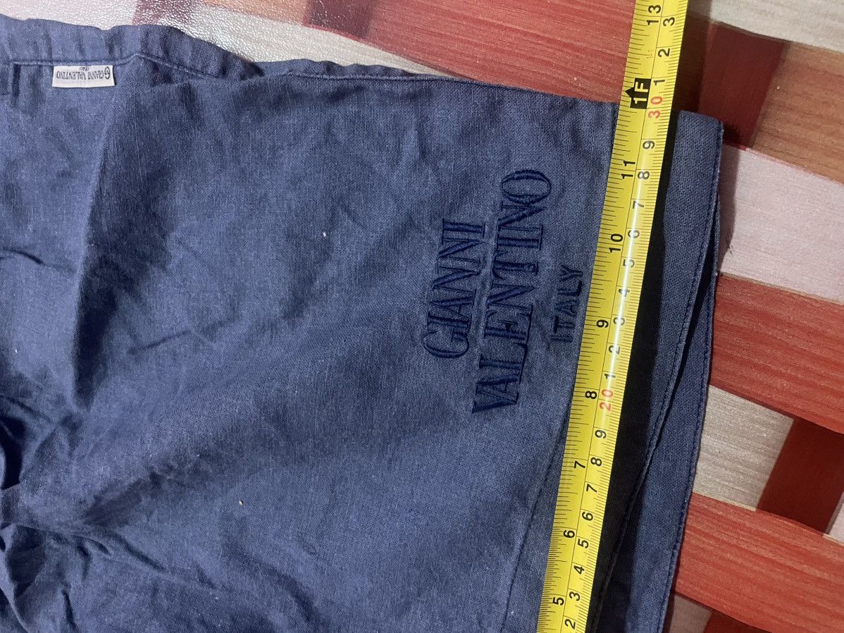 Gianni Valentino Gianni Valentino Short Embroidery Logo Size US 34 / EU 50 - 10 Thumbnail