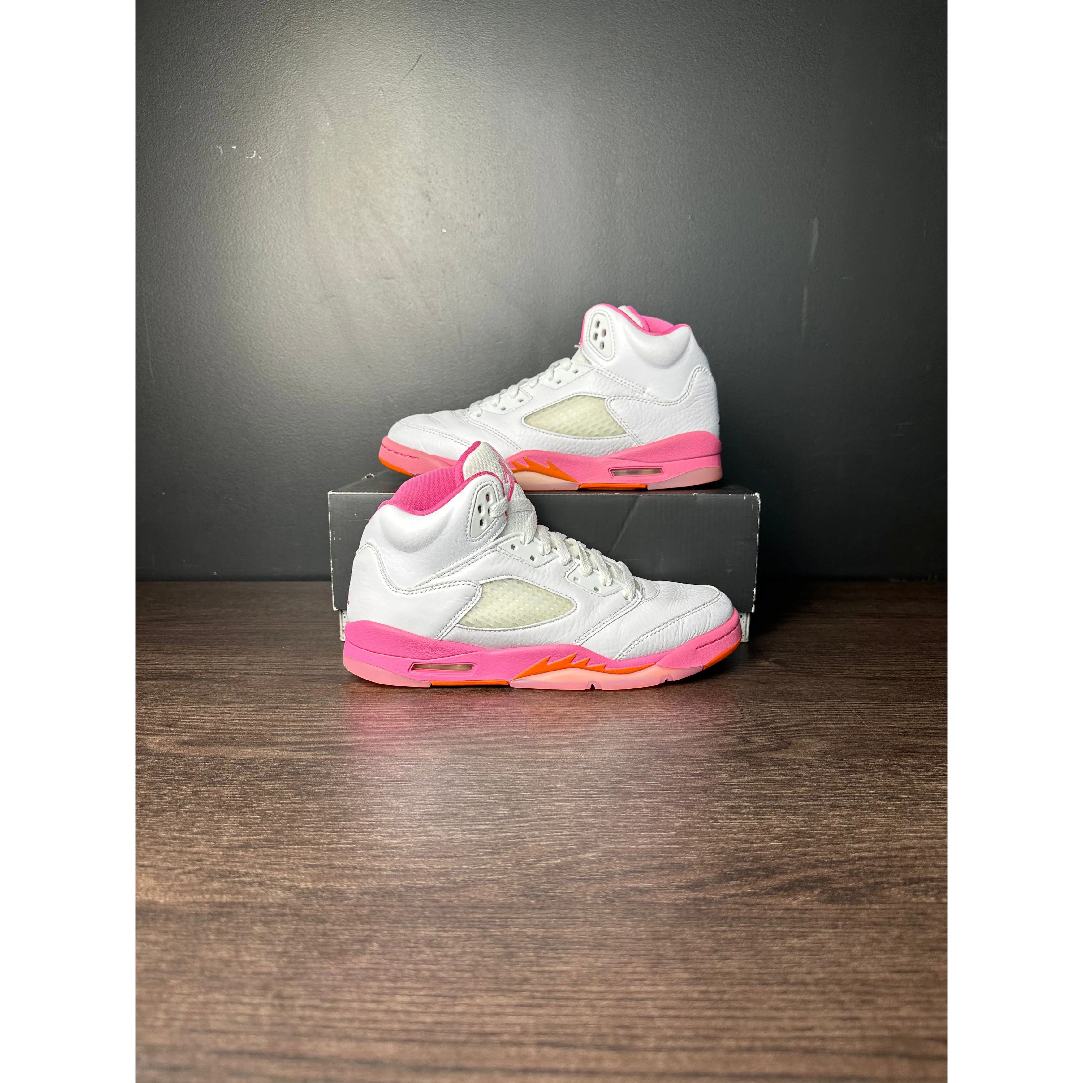 Jordan Brand Air Jordan 5 Retro WNBA "Pinksicle Safety Orange" (GS) **PRE-OWNED** - Size 7 Size US 7 / EU 40 - 1 Thumbnail