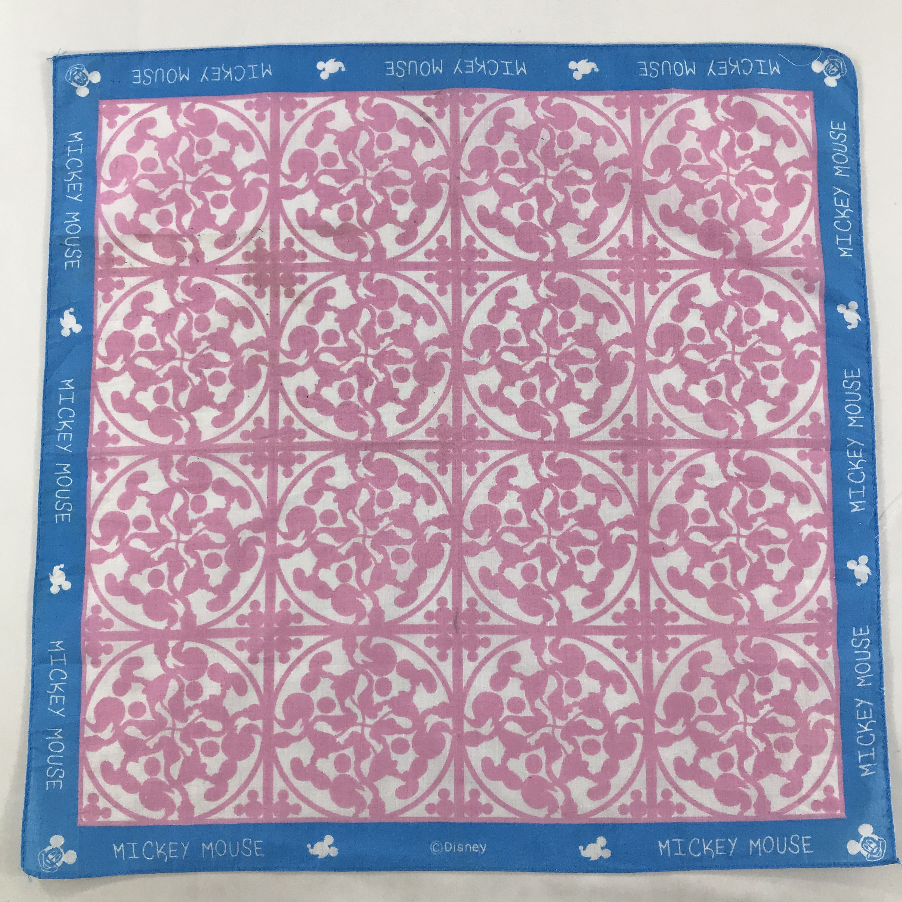 Disney × Vintage Mickey Mouse Bandana / Handkerchief / Neckerchief - S1913 Size ONE SIZE - 1 Thumbnail