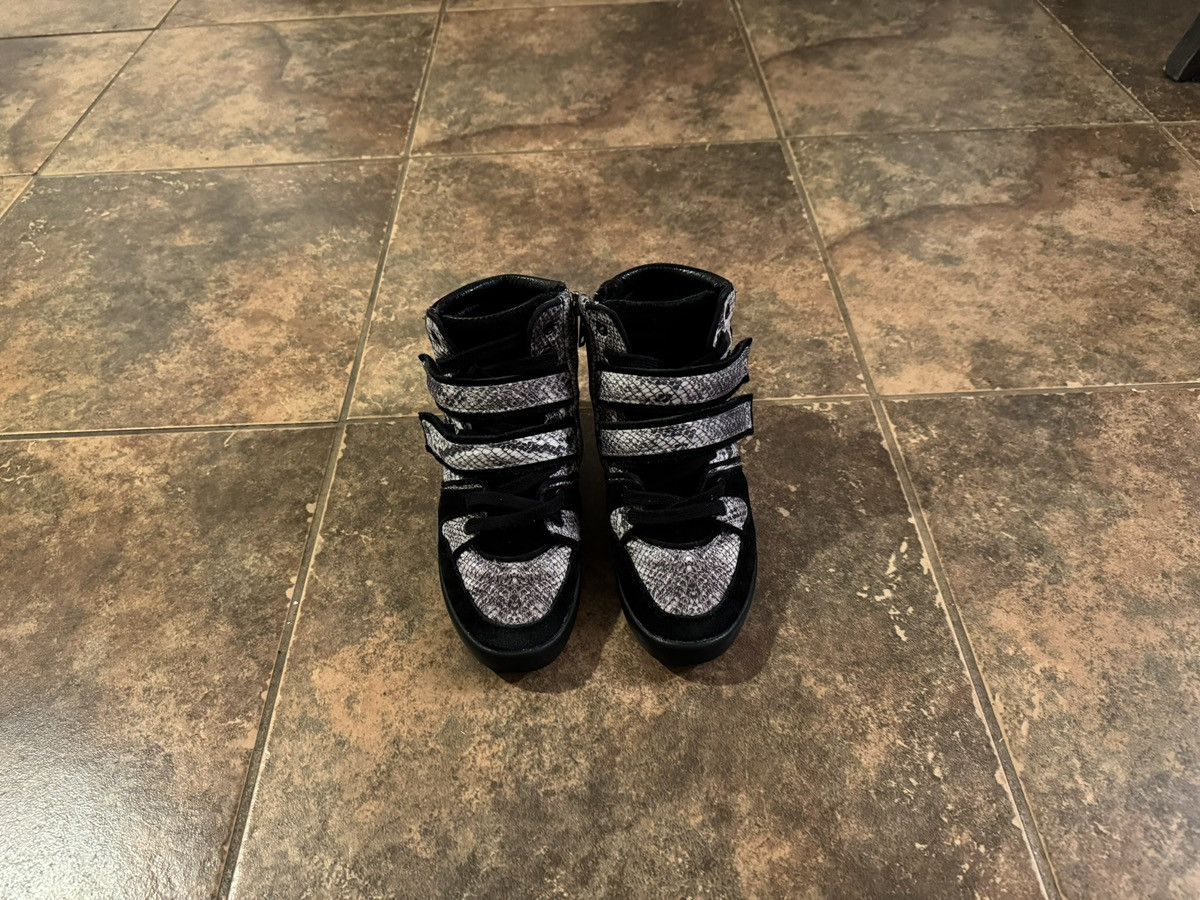 Isabel Marant Isabel Marant high top sneaker. Size US 6 / IT 36 - 1 Thumbnail