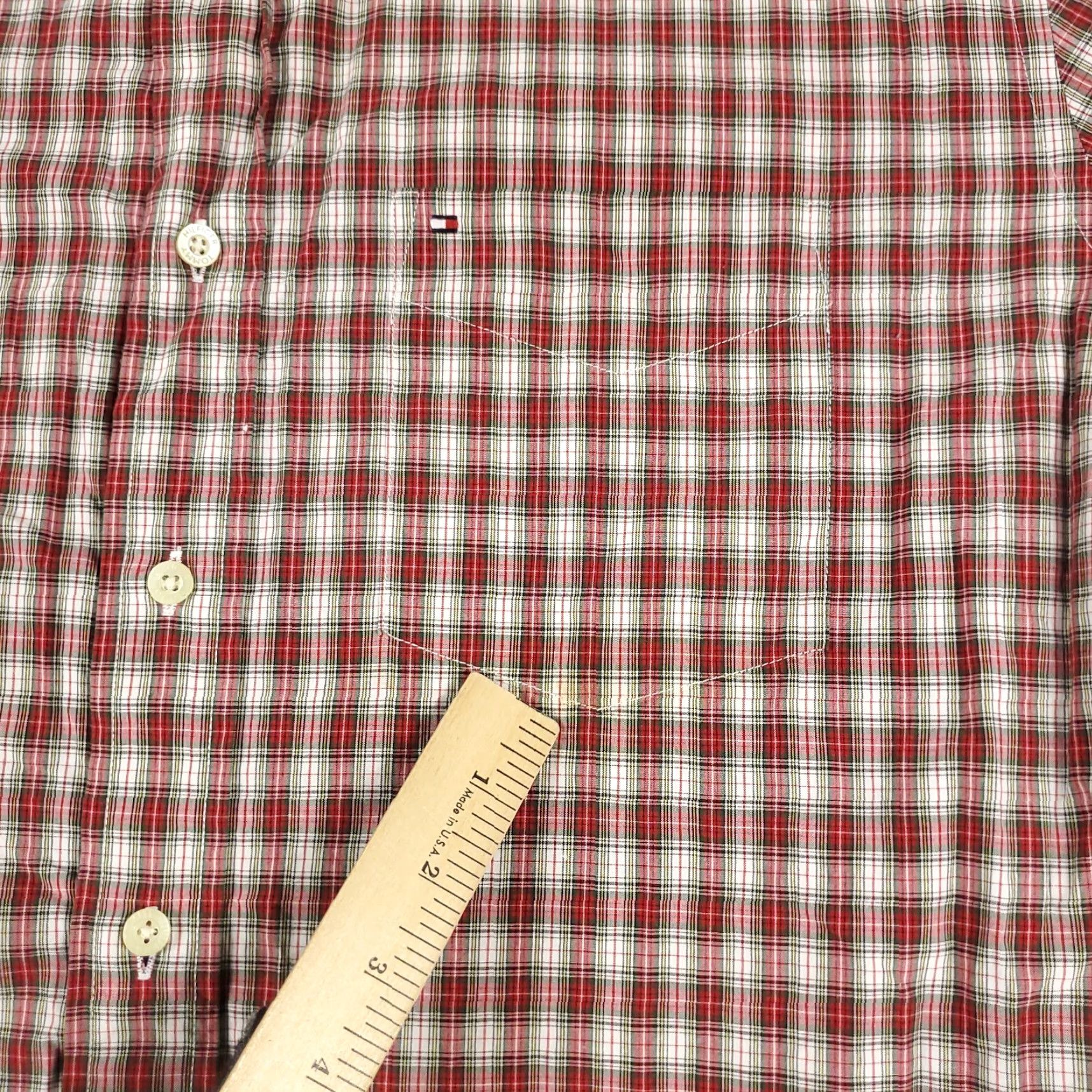 Tommy Hilfiger Tommy Hilfiger Red Plaid Button-Up Shirt Mens Large Long Sleeve Casual Size US L / EU 52-54 / 3 - 4 Thumbnail