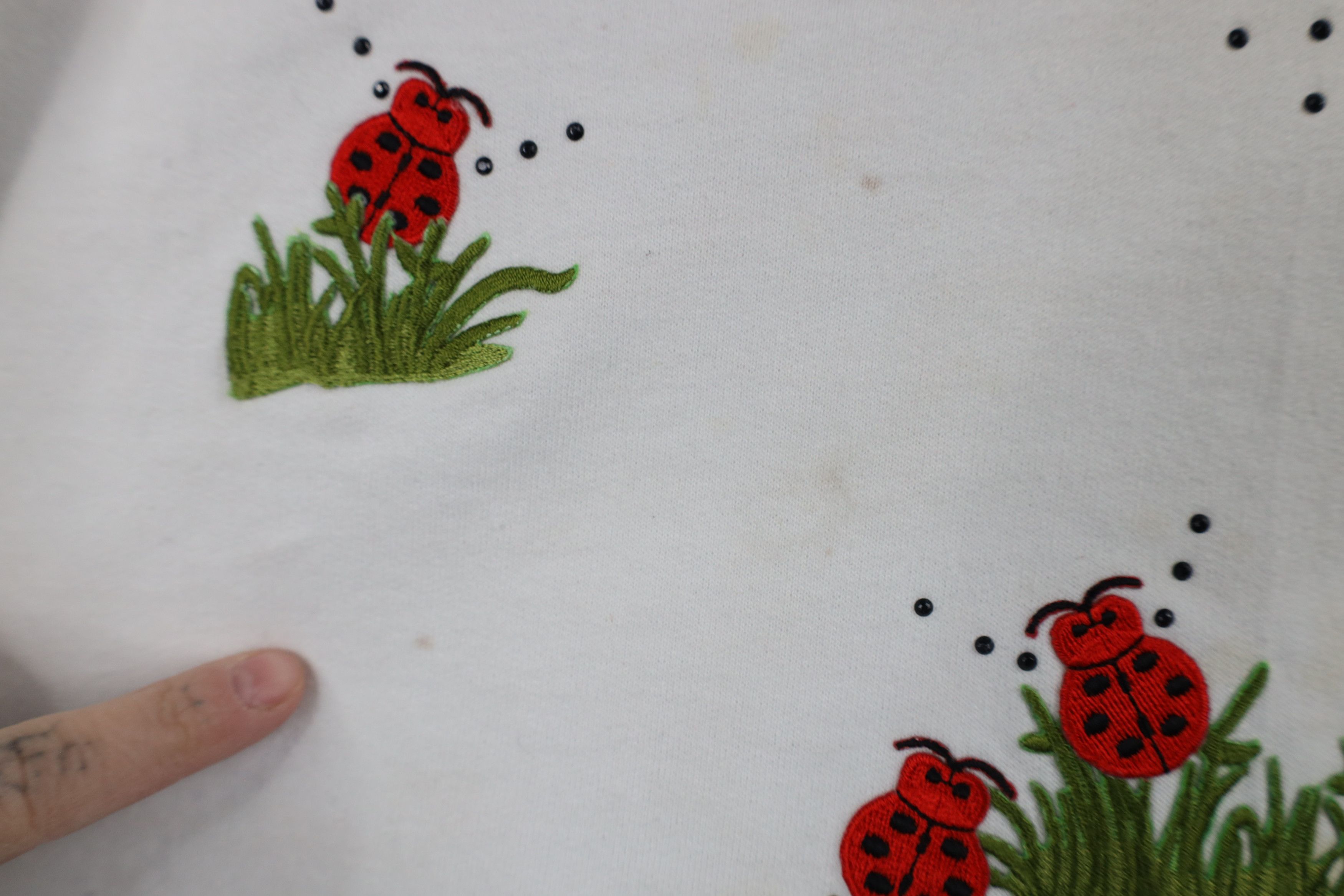 Vintage Vintage 90s Streetwear Nature Ladybug Sweatshirt White Size XXL / US 16-18 / IT 52-54 - 6 Thumbnail
