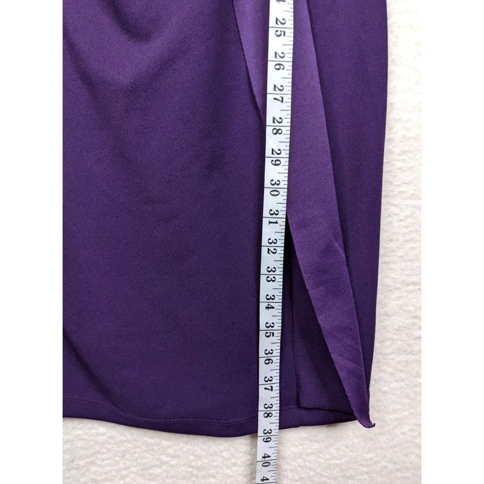 Vintage En Focus Studio Dress Cap Sleeve Purple Ruched A-Line Size 6 Womens Business Casual Knee Length Baroque Velvet? Size M / US 6-8 / IT 42-44 - 7 Thumbnail