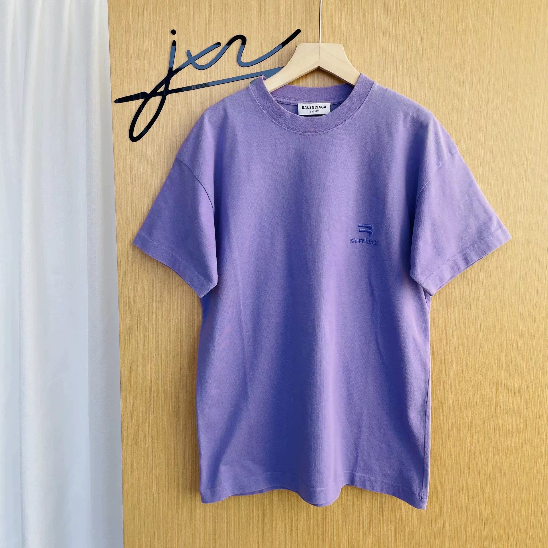 Balenciaga Balenciaga wmn purple embroidered logo short tee XS 99 new Size XS / US 0-2 / IT 36-38 - 1 Thumbnail