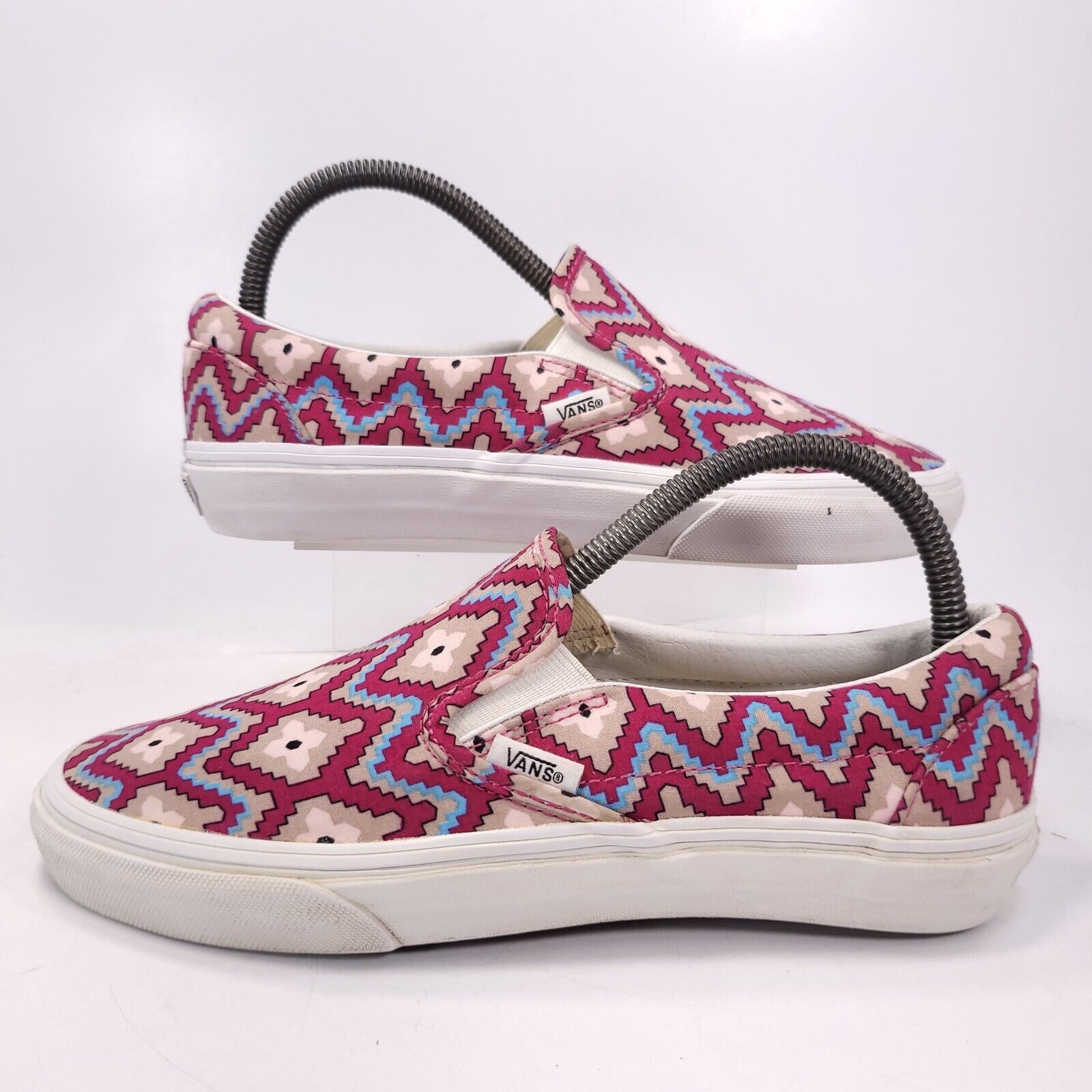 Vans Vans Off the Wall Shoe Womens Size 8 Mens 6.5 T375 Red Beige Size US 8 / IT 38 - 5 Thumbnail