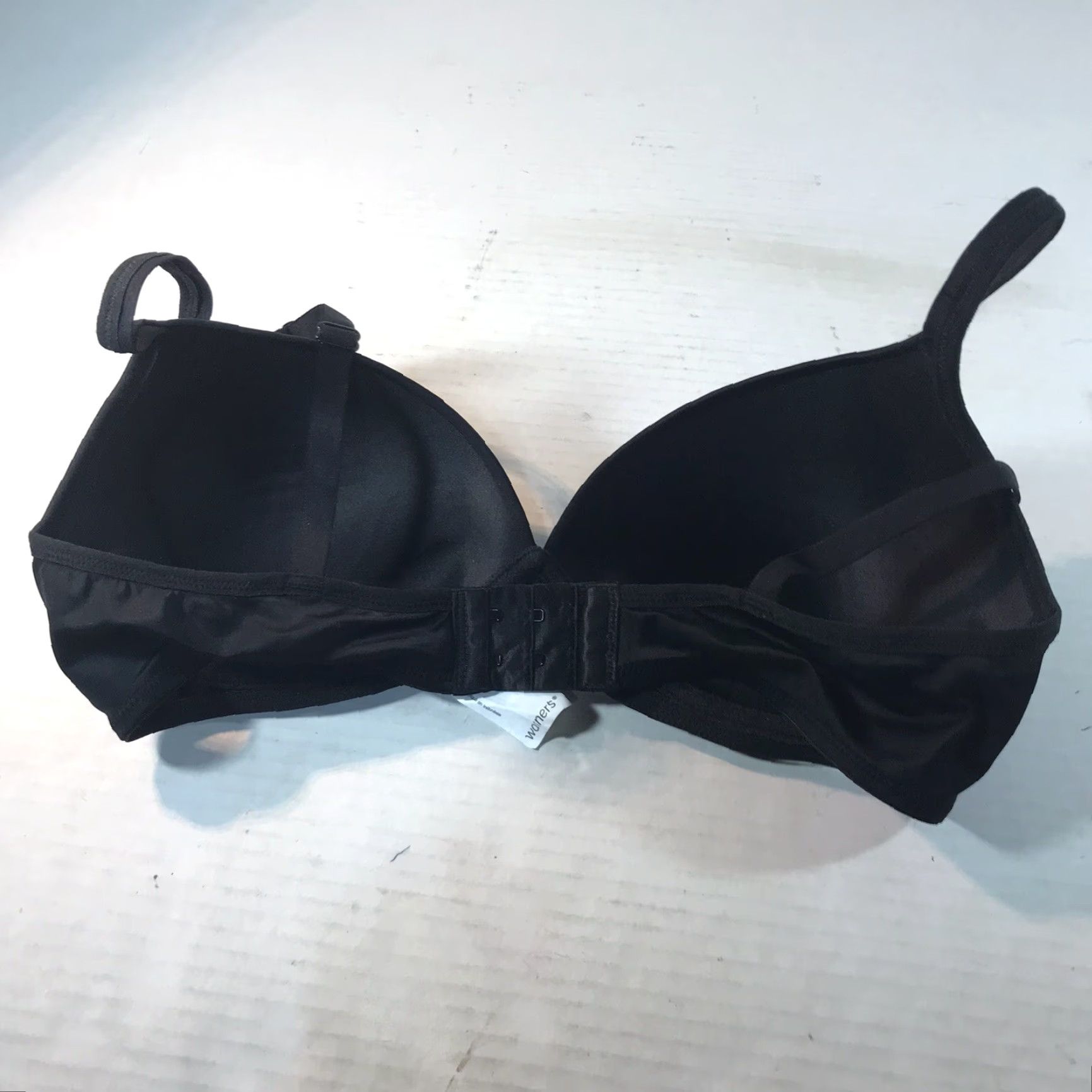 Vintage Warner's Women's Black Lightly Padded Wireless T-Shirt Bra Size 36B Size ONE SIZE - 3 Thumbnail