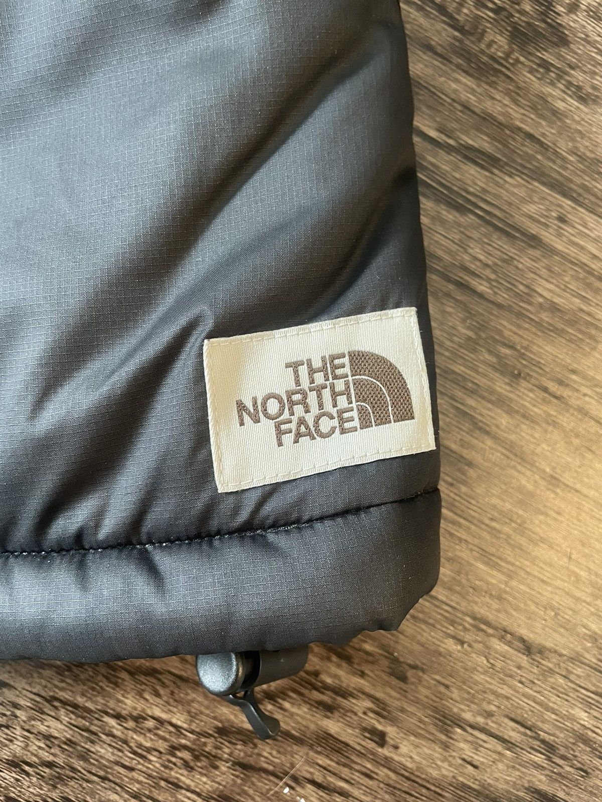 The North Face black and tan north face puffer vest Size M / US 6-8 / IT 42-44 - 5 Thumbnail