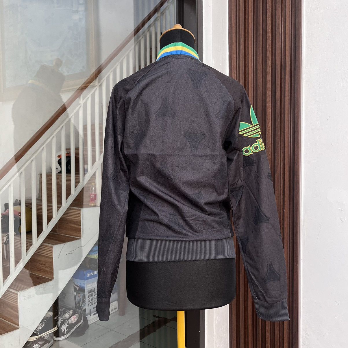 Adidas RARE🔥 Adidas Retro Brazil World Cup Tracktop Size US XS / EU 42 / 0 - 2 Thumbnail