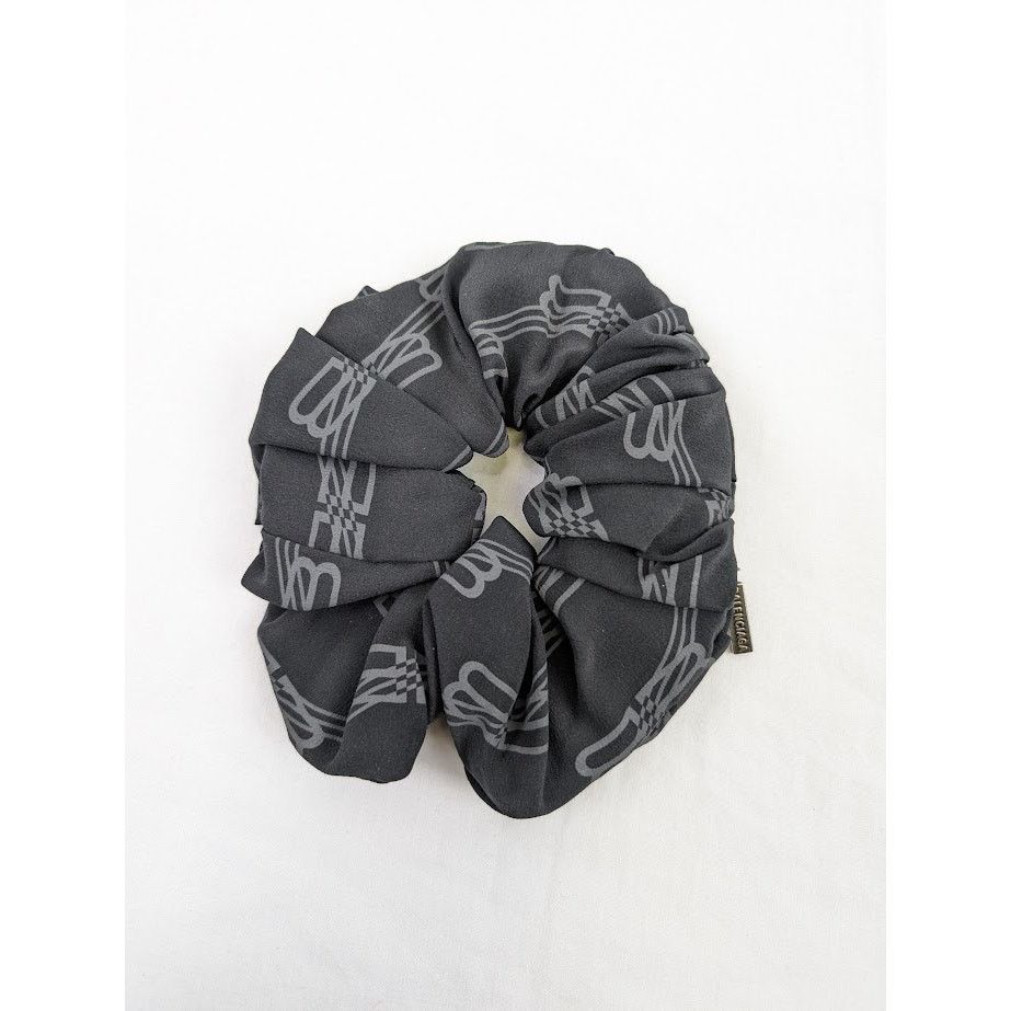 Balenciaga o1rshd1 Size: OS / Holli Zip Scrunchie Silk & Brass in Black Size ONE SIZE - 3 Thumbnail