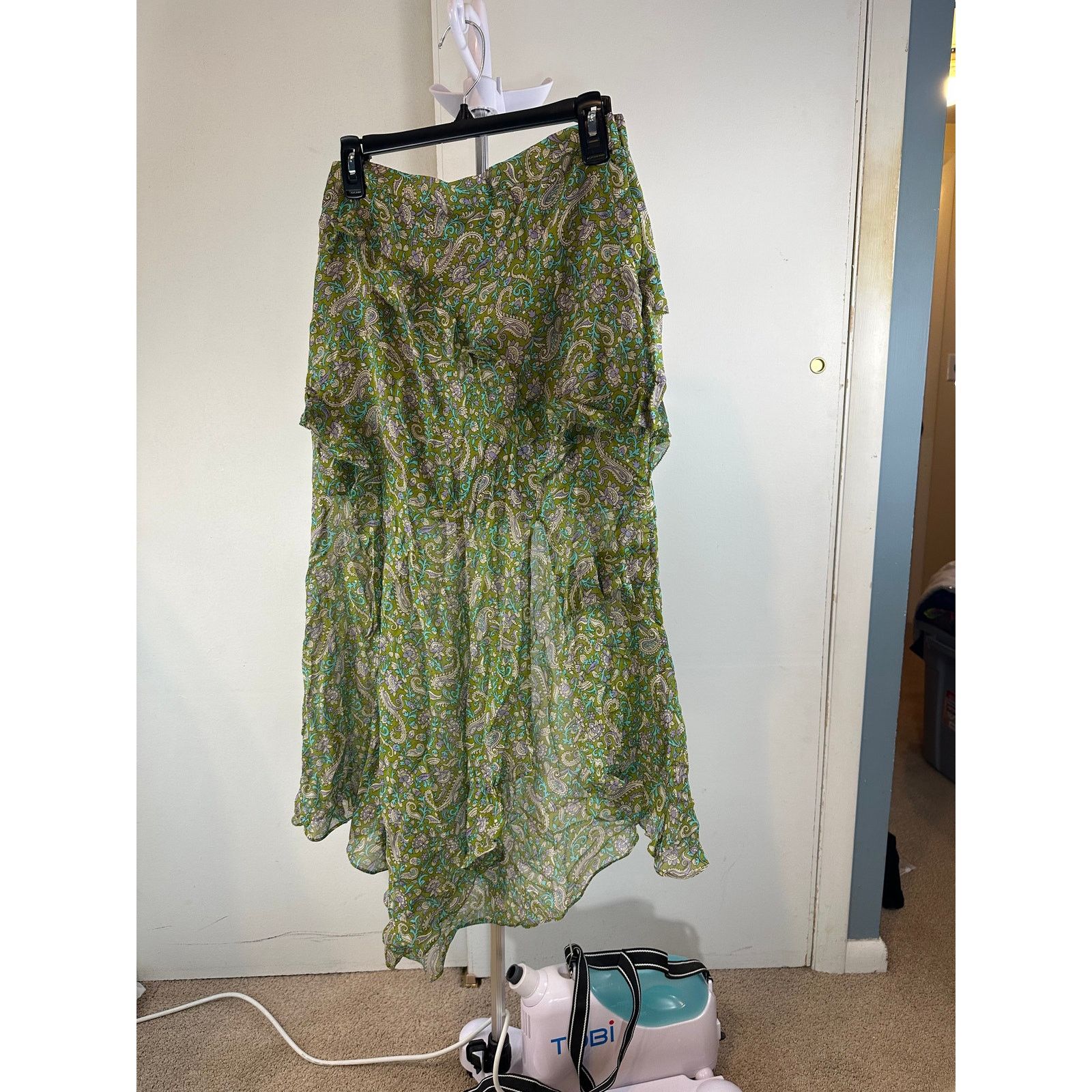 Veronica Beard VERONICA BEARD 8 Eleonora skirt green asymmetrical ruffle Size 30" / US 8 / IT 44 - 3 Thumbnail