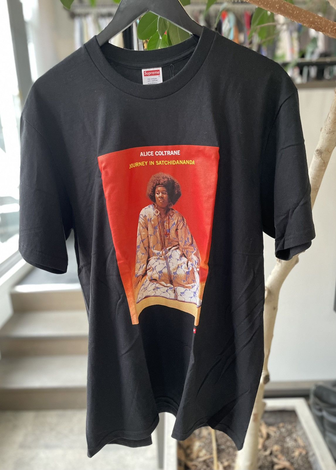 Supreme Supreme Satchidananda Tee Size US L / EU 52-54 / 3 - 1 Thumbnail