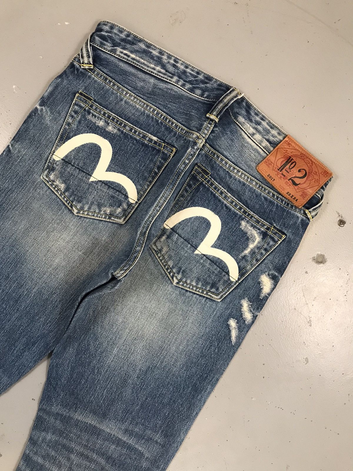 Japanese Brand × Vintage Vintage Evisu 2017 distressed straight denim Size US 30 / EU 46 - 13 Thumbnail