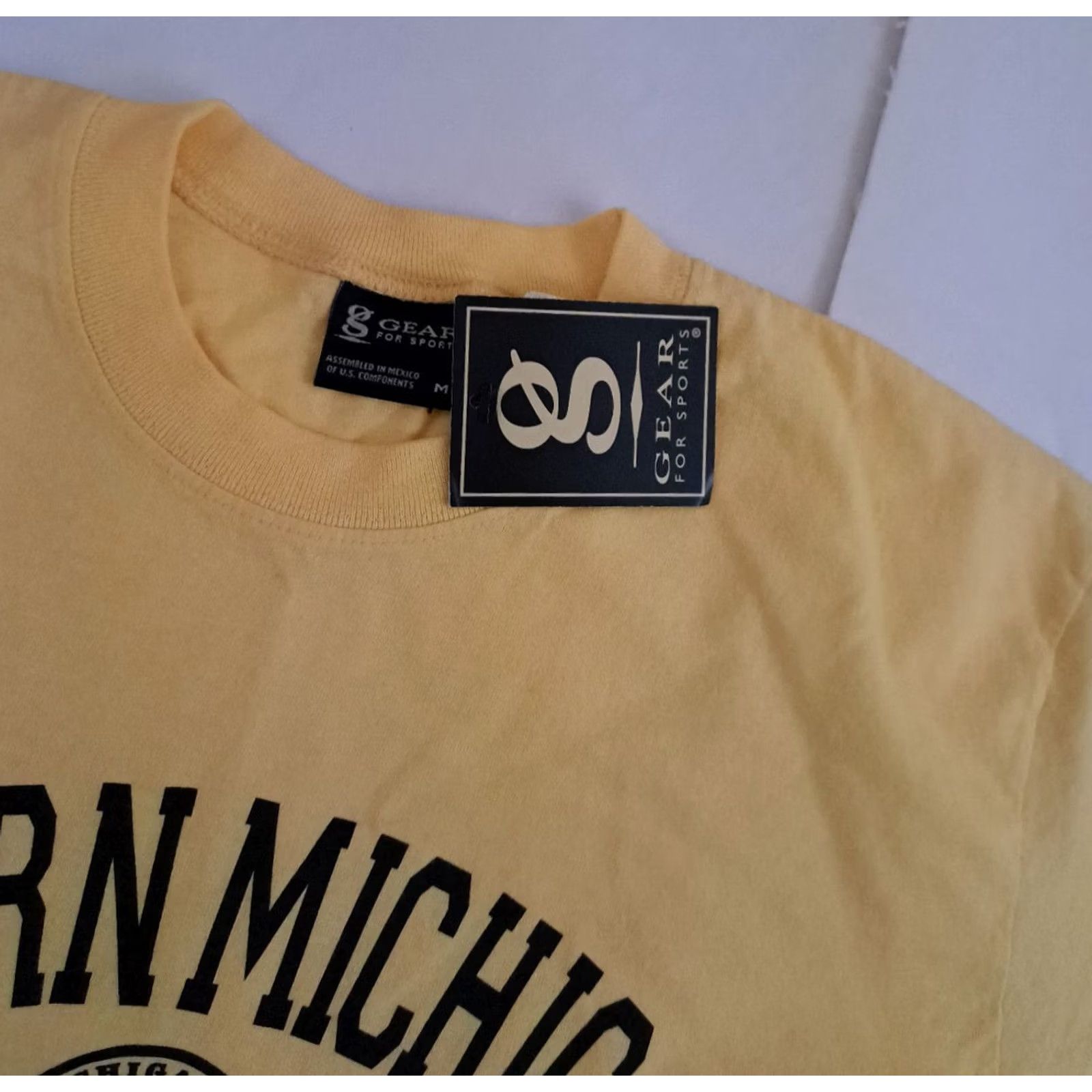 Vintage VINTAGE GEAR FOR SPORTS Shirt M yellowish Western Michigan Bronco NWT Size US M / EU 48-50 / 2 - 2 Thumbnail