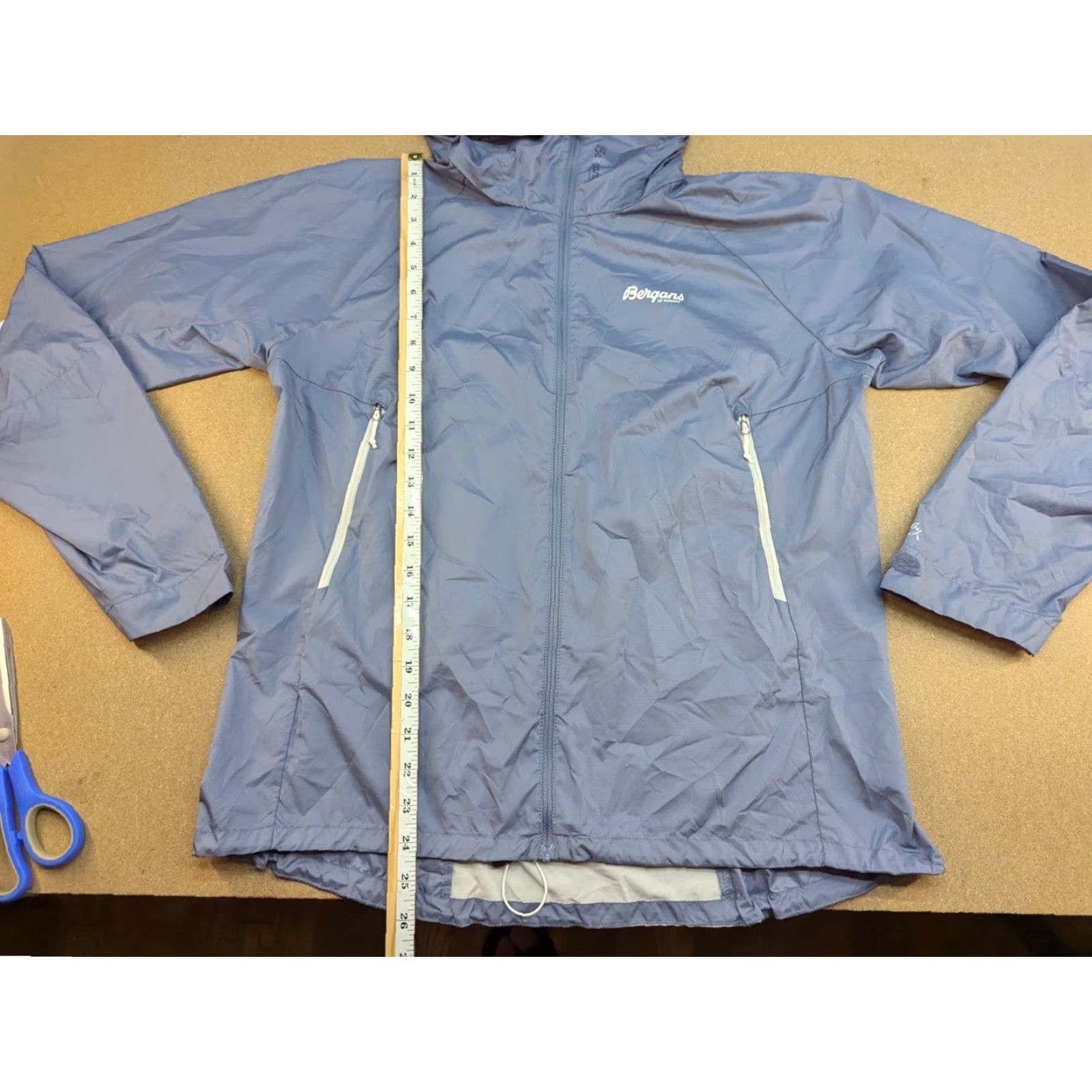 Vintage Bergans Ulta Lightweight Jacket Gray Slingsby Outdoor Hooded L Long Sleeve Zip Womens L Size L / US 10 / IT 46 - 4 Thumbnail