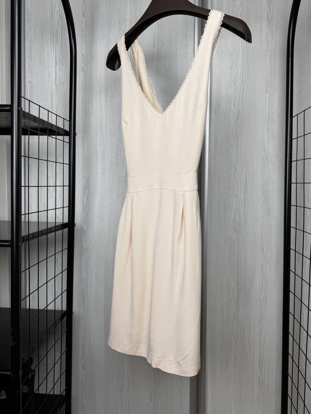 Sezane Sezane Beige Rose Viscose blend mini dress size 38 Size S / US 4 / IT 40 - 5 Thumbnail