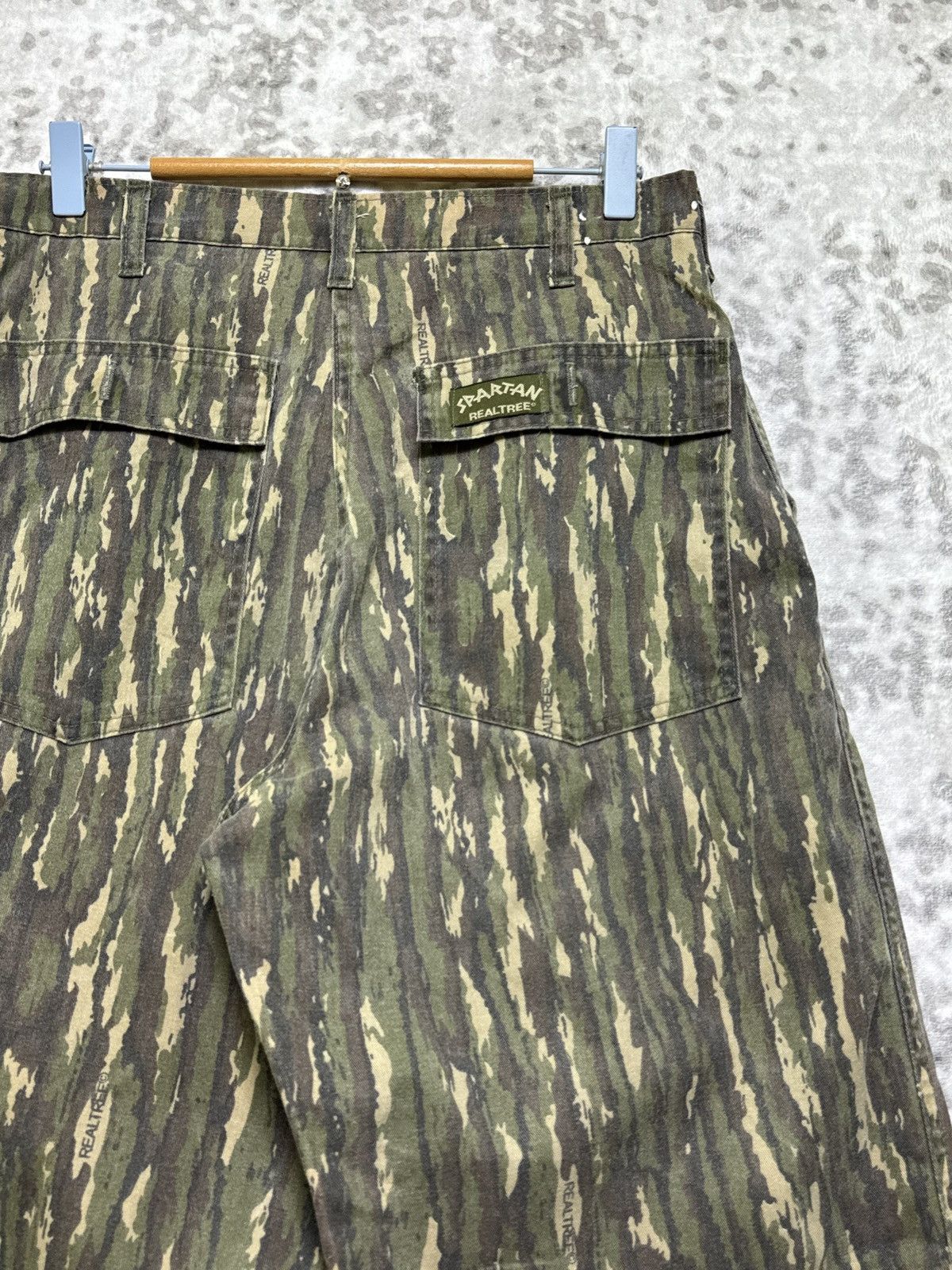 Realtree Vintage Spartan Realtree Camouflage Baggy Talon Zip Trouser Size US 29 - 12 Thumbnail