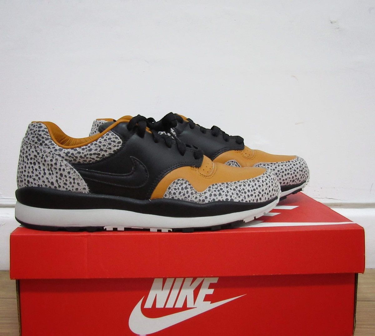 Nike Nike Air Safari OG “Black Monarch” size EU 40.5-US 7.5 Size US 7.5 / EU 40-41 - 2 Thumbnail