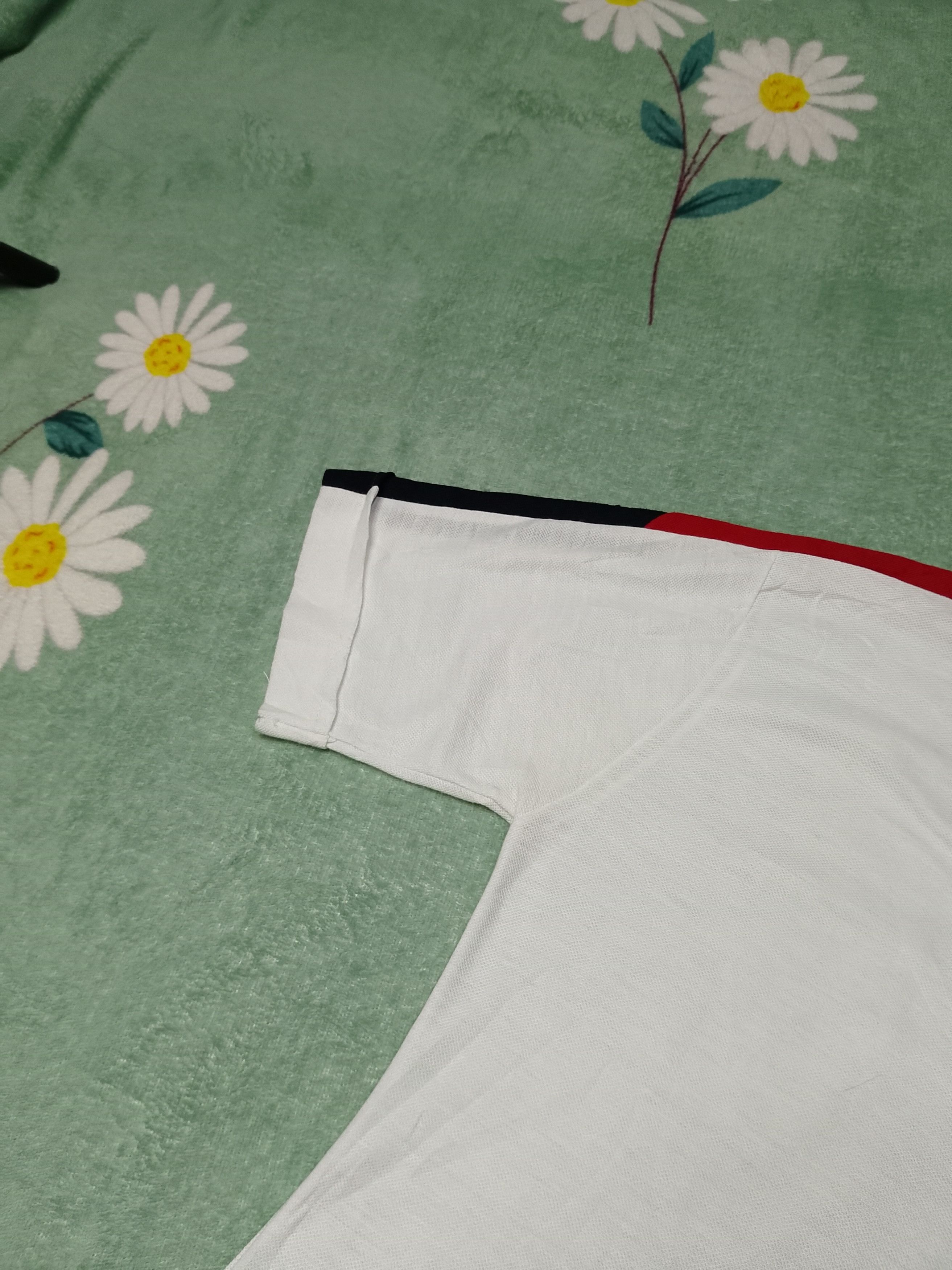 Marlboro × Vintage Rare Vintage 70s Marlboro Andrea De Adamich Polo Shirt Size US M / EU 48-50 / 2 - 8 Thumbnail