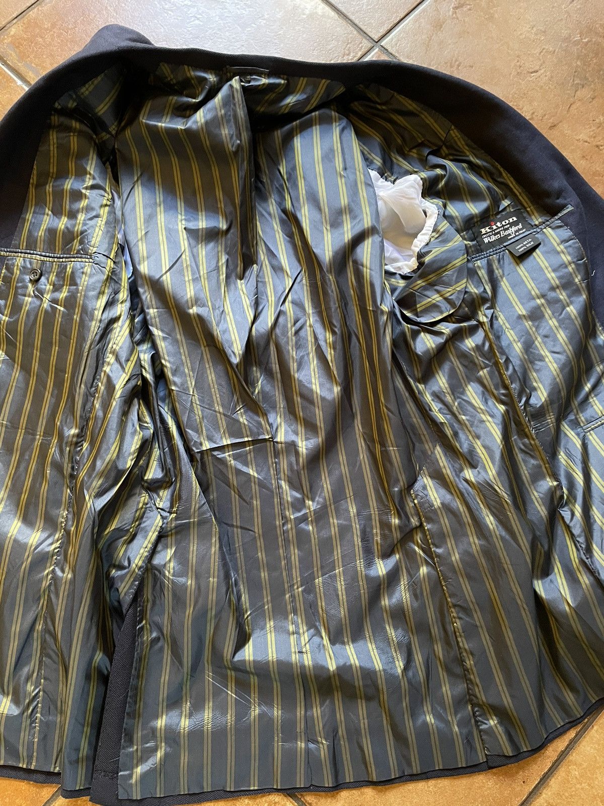 Kiton Soft Textured Silk Jacket Size 46R - 6 Thumbnail