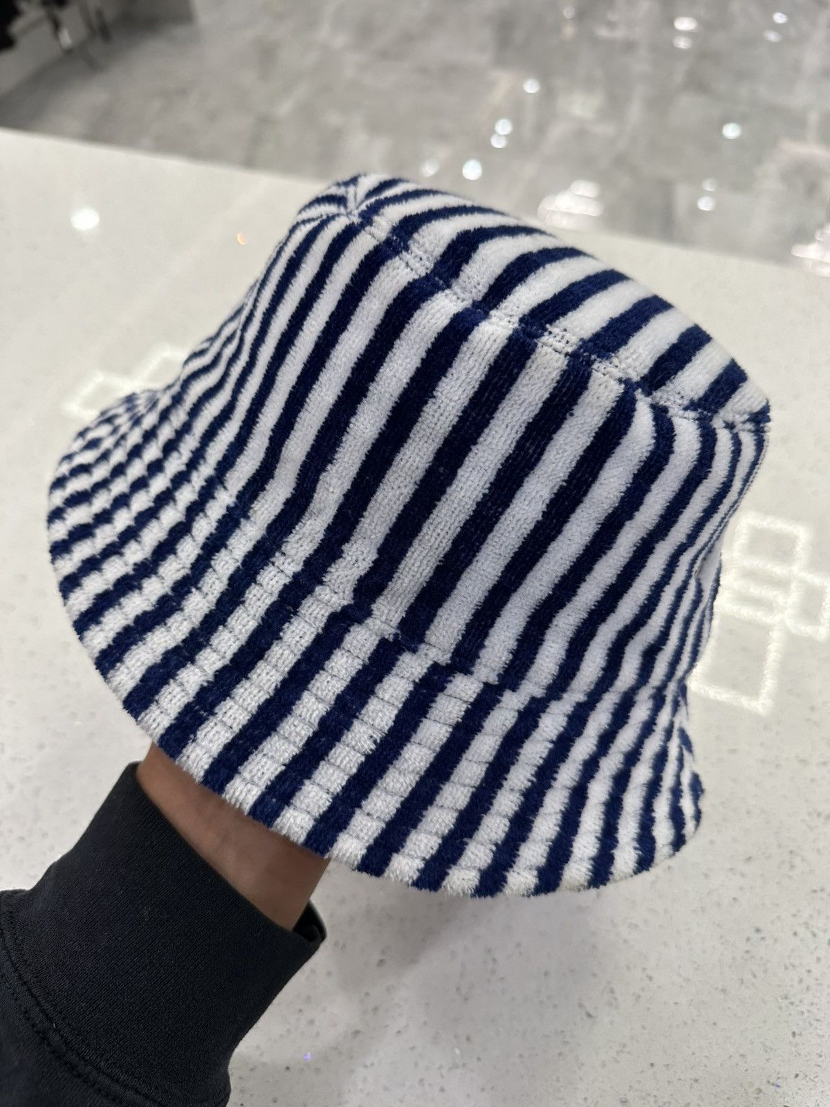 Louis Vuitton Lv Bucket Hat Size ONE SIZE - 3 Thumbnail