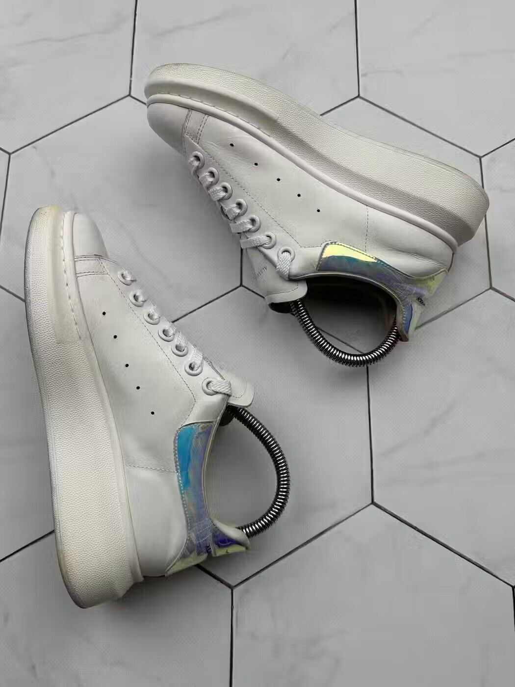 Alexander McQueen Alexander McQueen Oversized Leather Sneakers (B127) Size US 7 / IT 37 - 4 Thumbnail