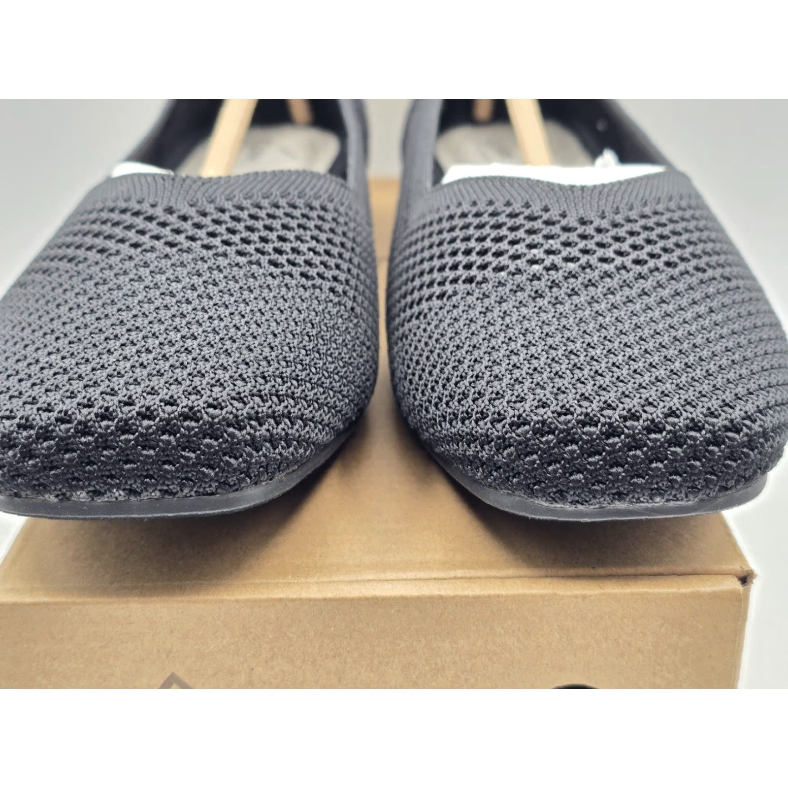 Vintage NIB CLIFFS BY WHITE MOUNTAIN Women’s Beslee Flats - Black/Fabric - Size 11 Size US 11 / IT 41 - 3 Thumbnail