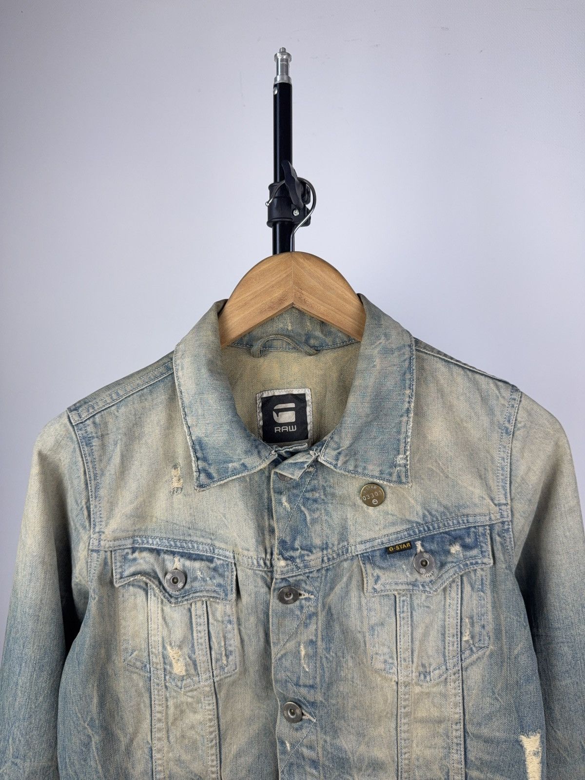 G-Star × Japanese Brand G-Star RAW Women’s Distressed Denim Jacket Light Wash Size M Size M / US 6-8 / IT 42-44 - 2 Thumbnail