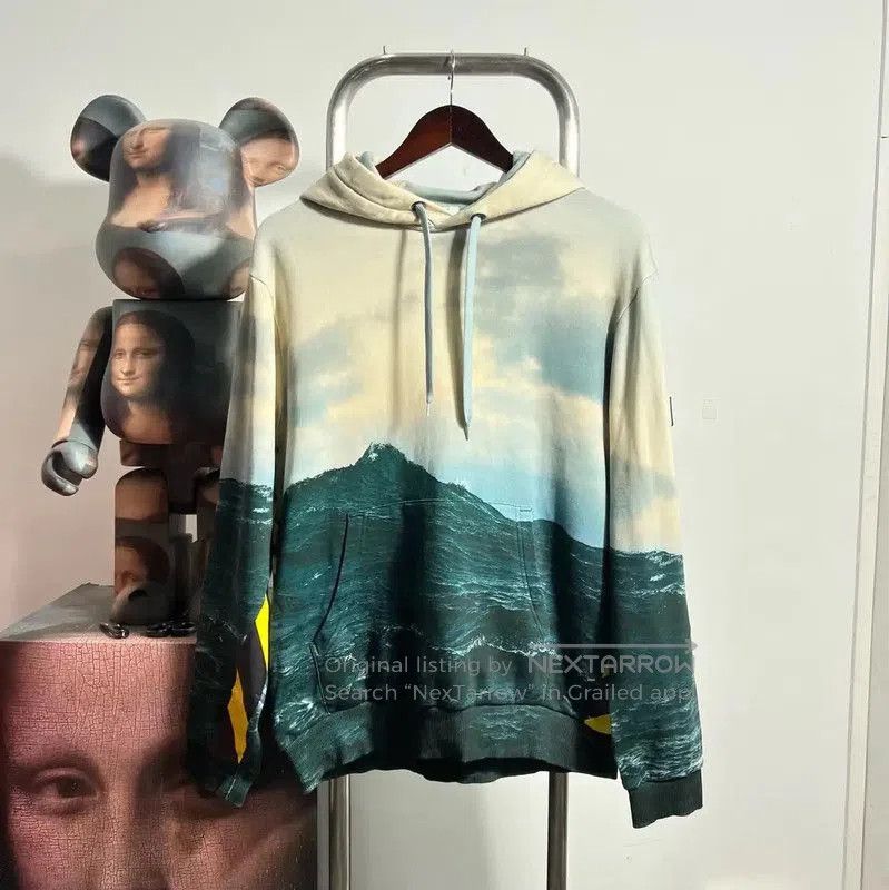 Burberry Burberry Men's Cotton Hoodie with Scenic Print. Size US M / EU 48-50 / 2 - 1 Thumbnail