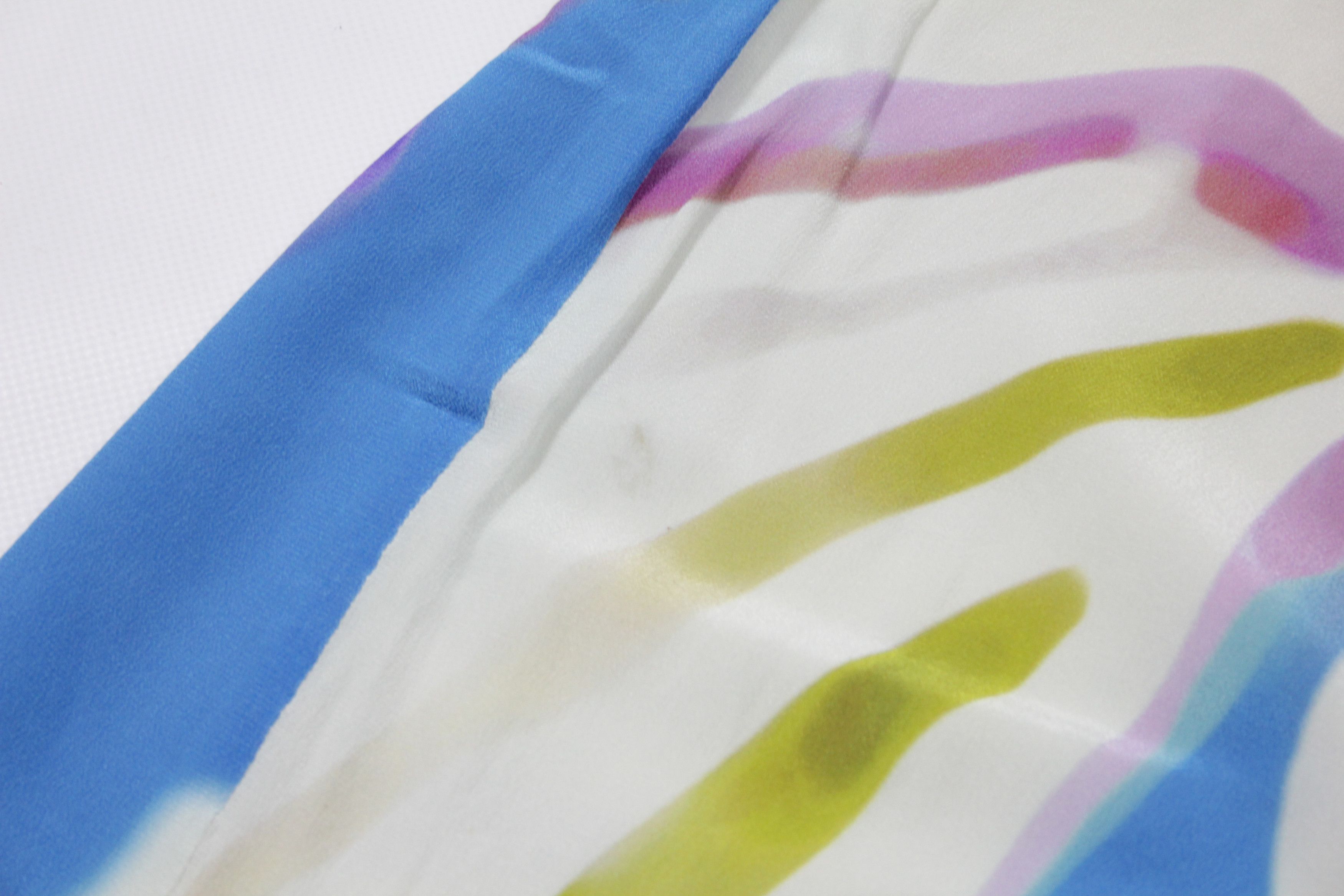 Versace 2012 Sea Motive Silk Abstract Dress Size M / US 6-8 / IT 42-44 - 11 Thumbnail