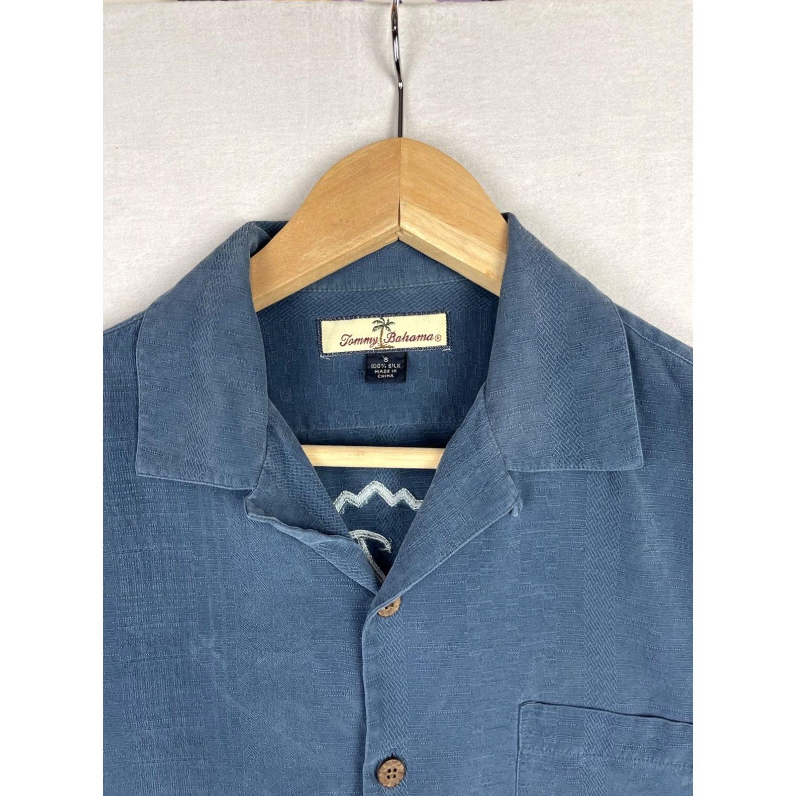 Tommy Bahama Tommy Bahama Shirt Men Small Blue Bogey & Last Call Camp Beach Hawaiian Silk Shirt Size US S / EU 44-46 / 1 - 4 Thumbnail