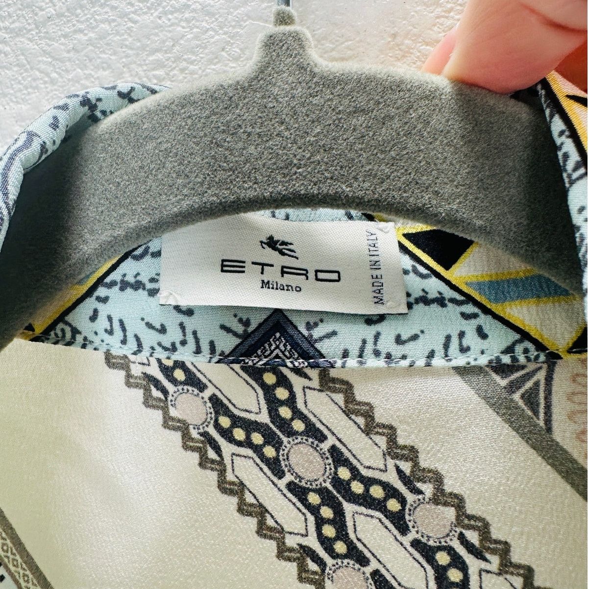 Etro ETRO Cream Blue Multi Geometric Print Collar Blouse 46 / L Size L / US 10 / IT 46 - 8 Thumbnail