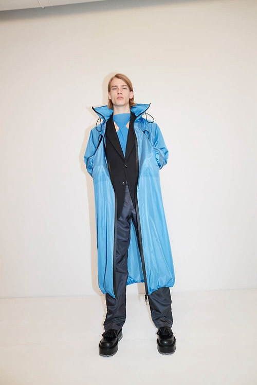 Bottega Veneta Bottega Veneta Hooded Zip Jacket Bright Blue PRE FALL 2020 Size US XS / EU 42 / 0 - 2 Thumbnail