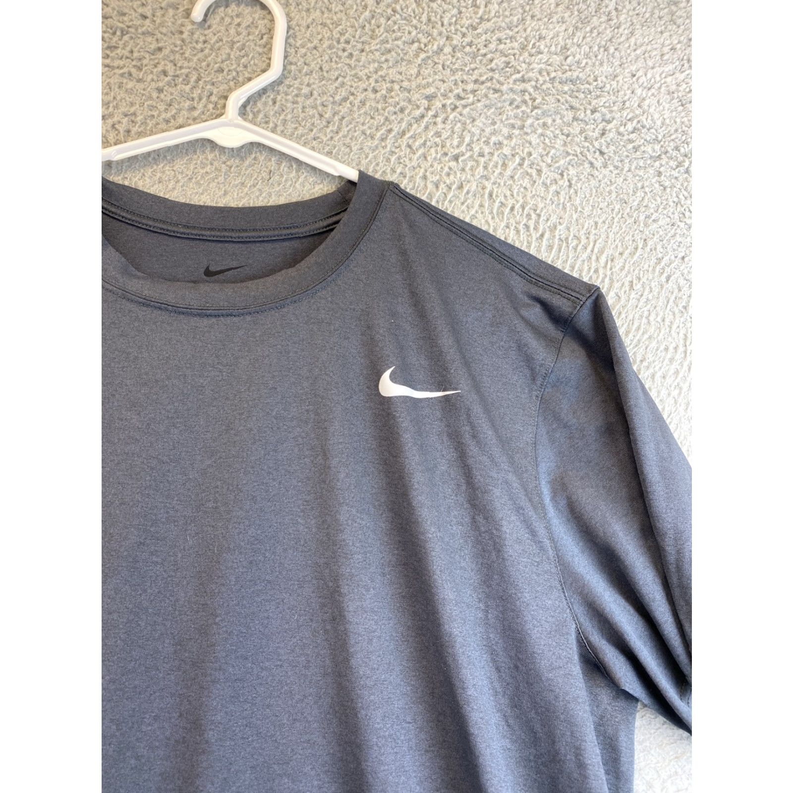 Nike Nike Shirt Mens Large Gray Short Sleeve Active Logo Gym 94-32 Sports Logo Men T-Shirt Size US L / EU 52-54 / 3 - 2 Thumbnail